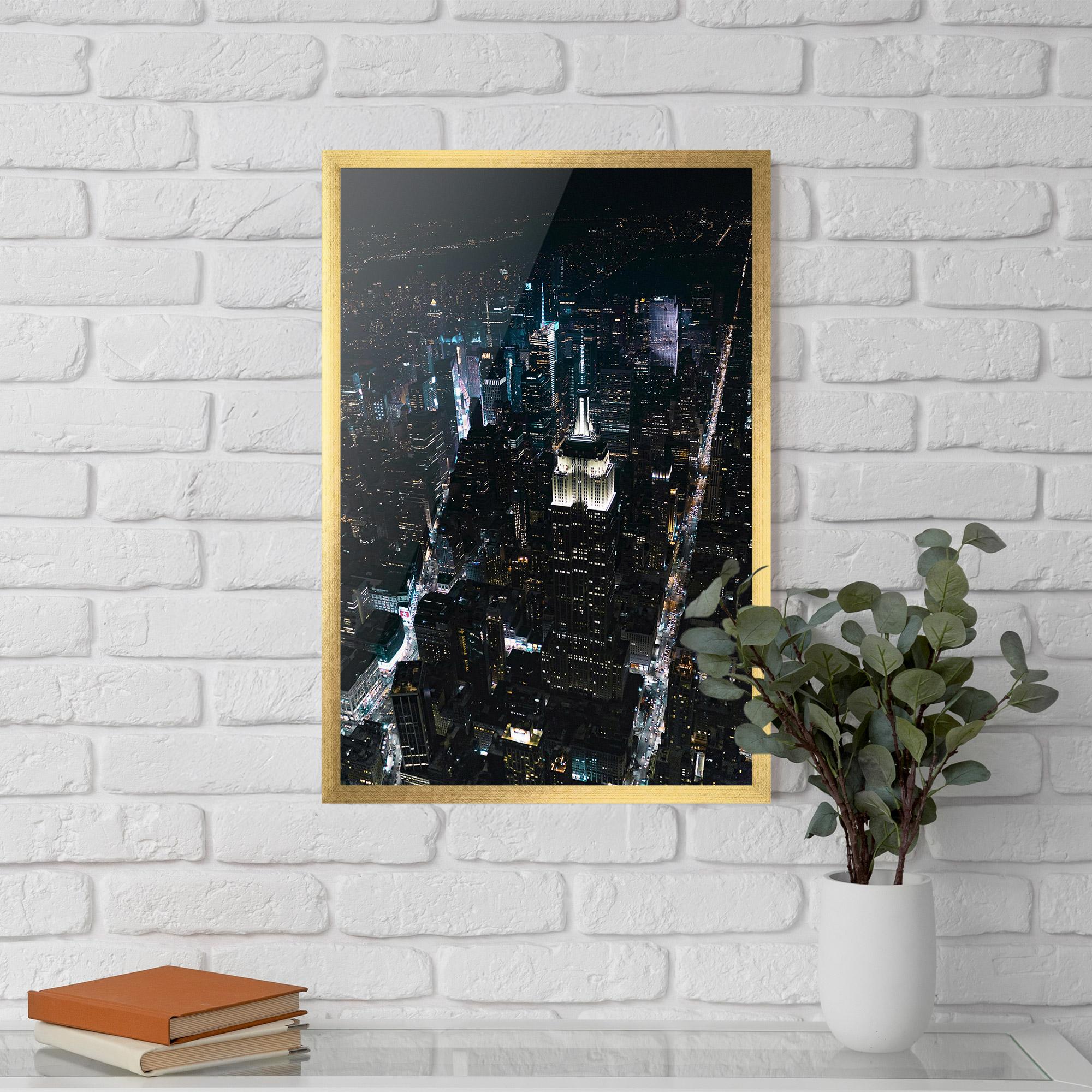 Gerahmte Poster Night Landscape mockup 5