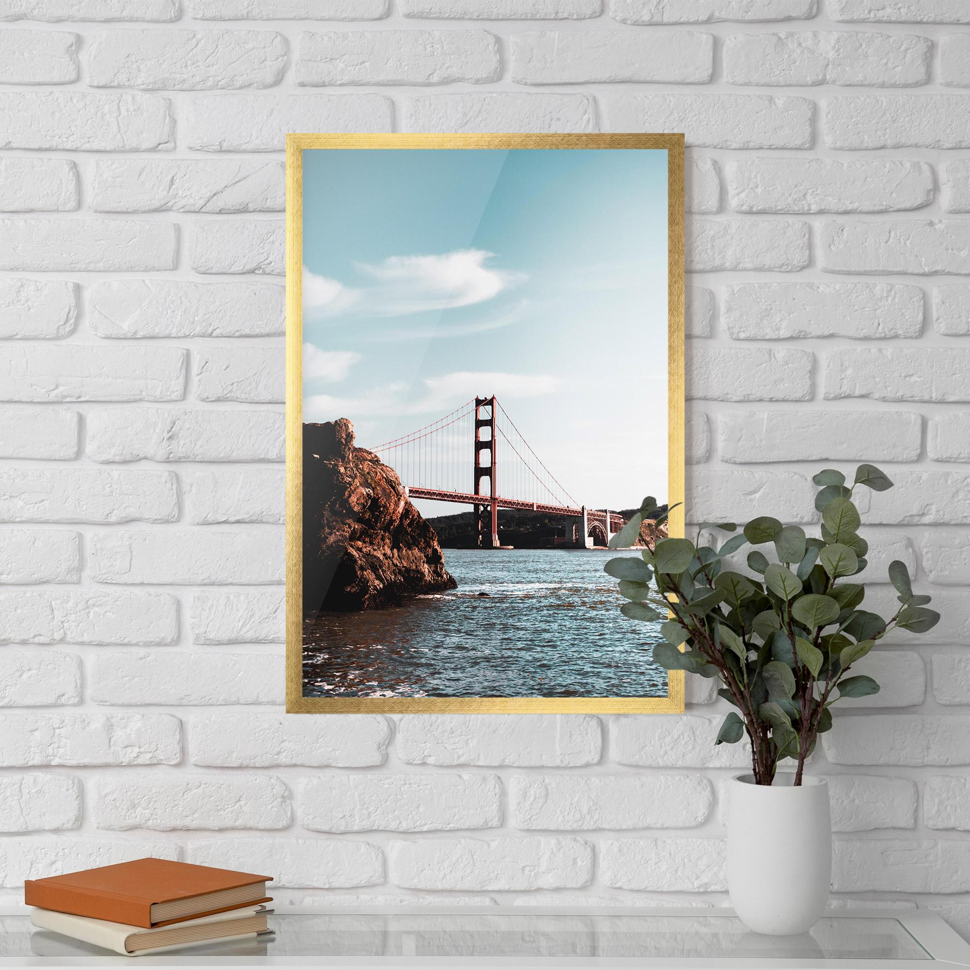 Gerahmte Poster Water Red Bridge mockup 5