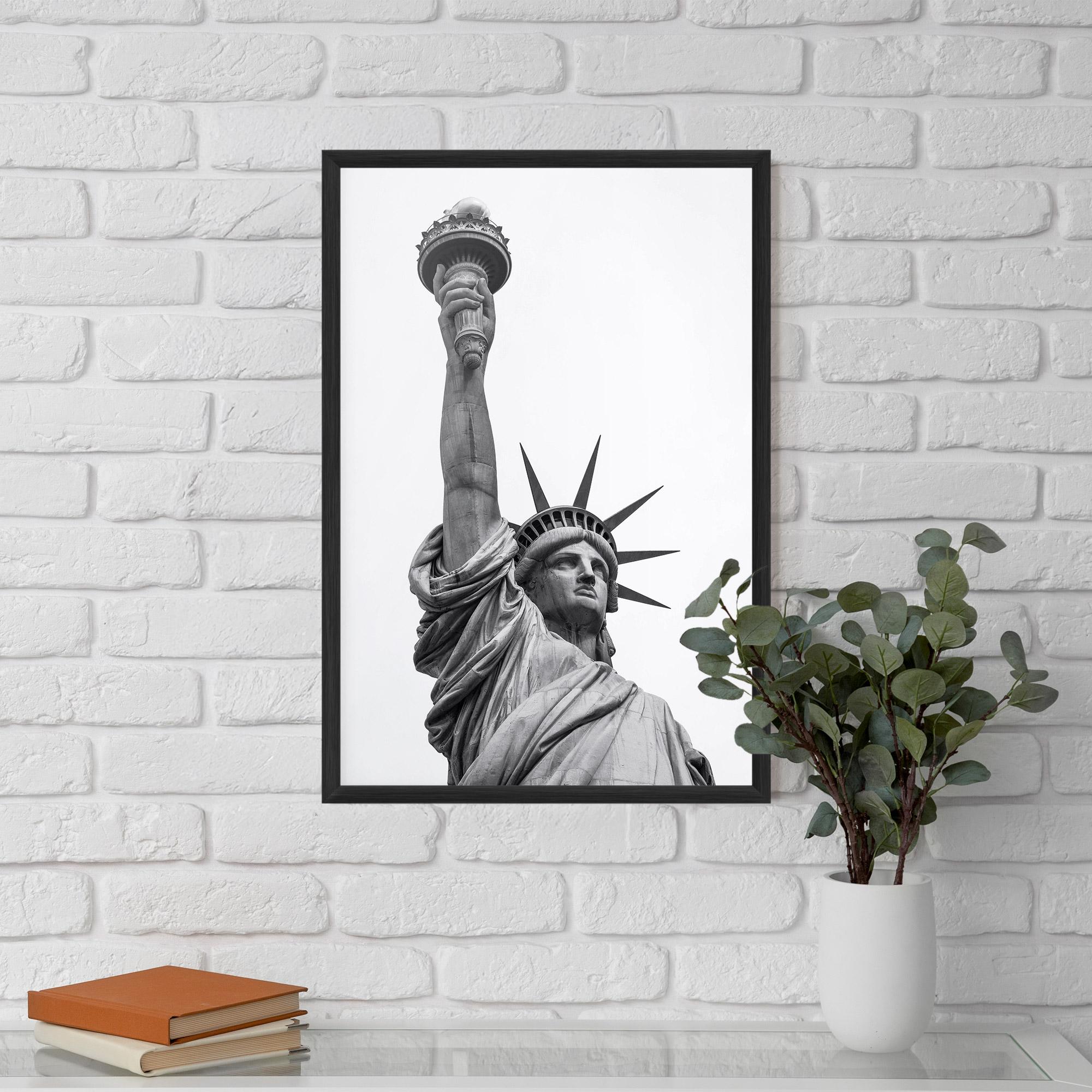 Gerahmte Poster Liberty Statue mockup 5