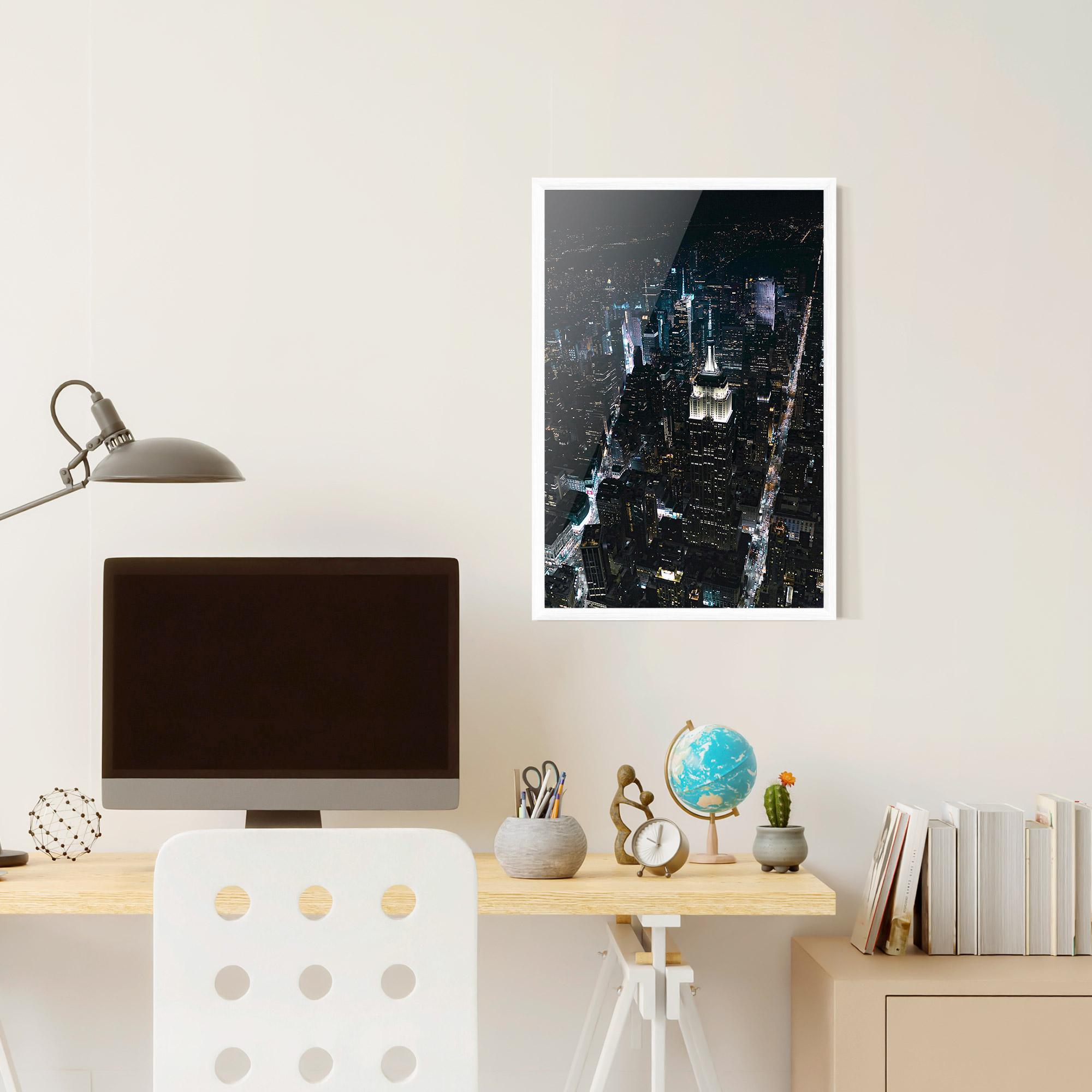 Gerahmte Poster Night Landscape mockup 6