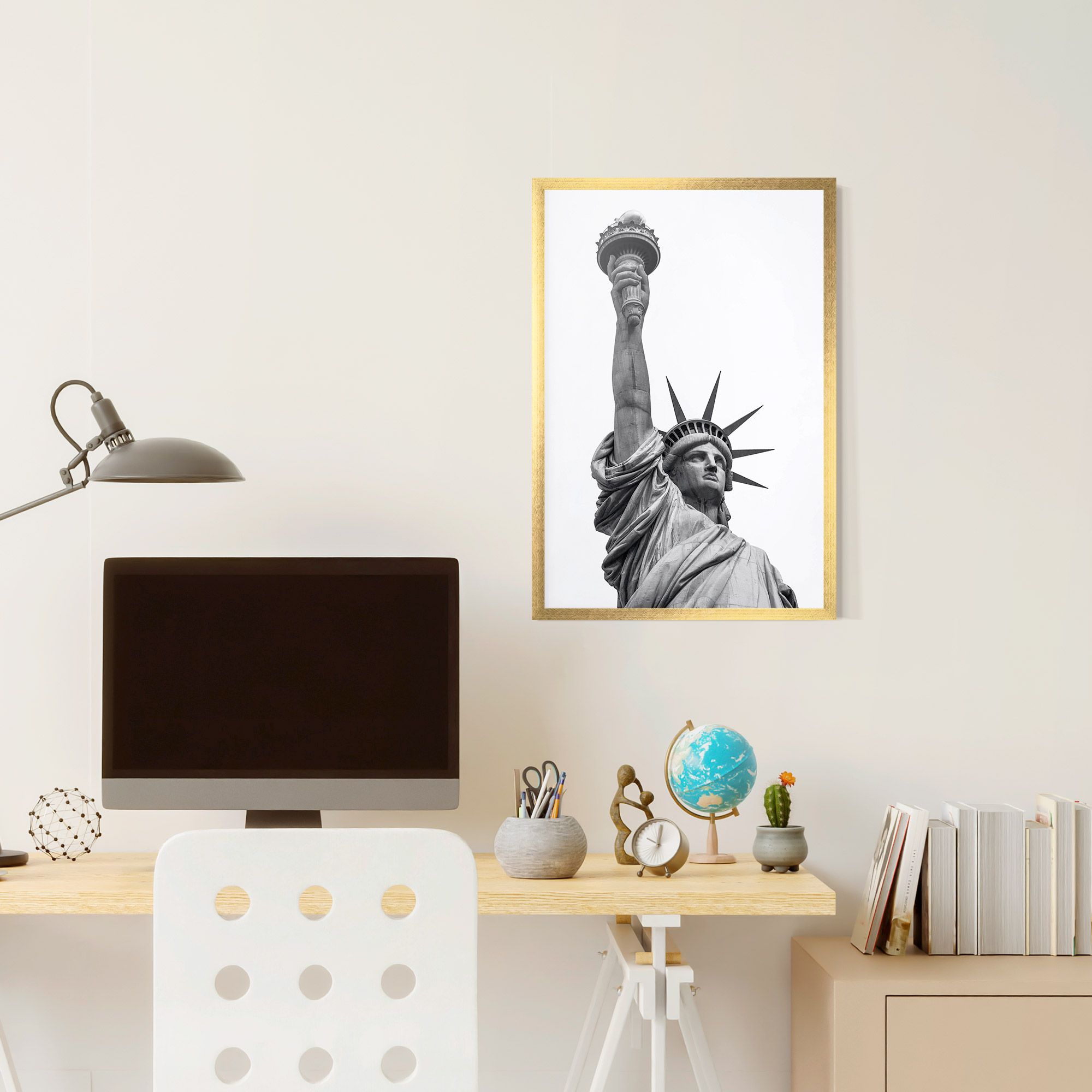 Liberty Statue mockup 6