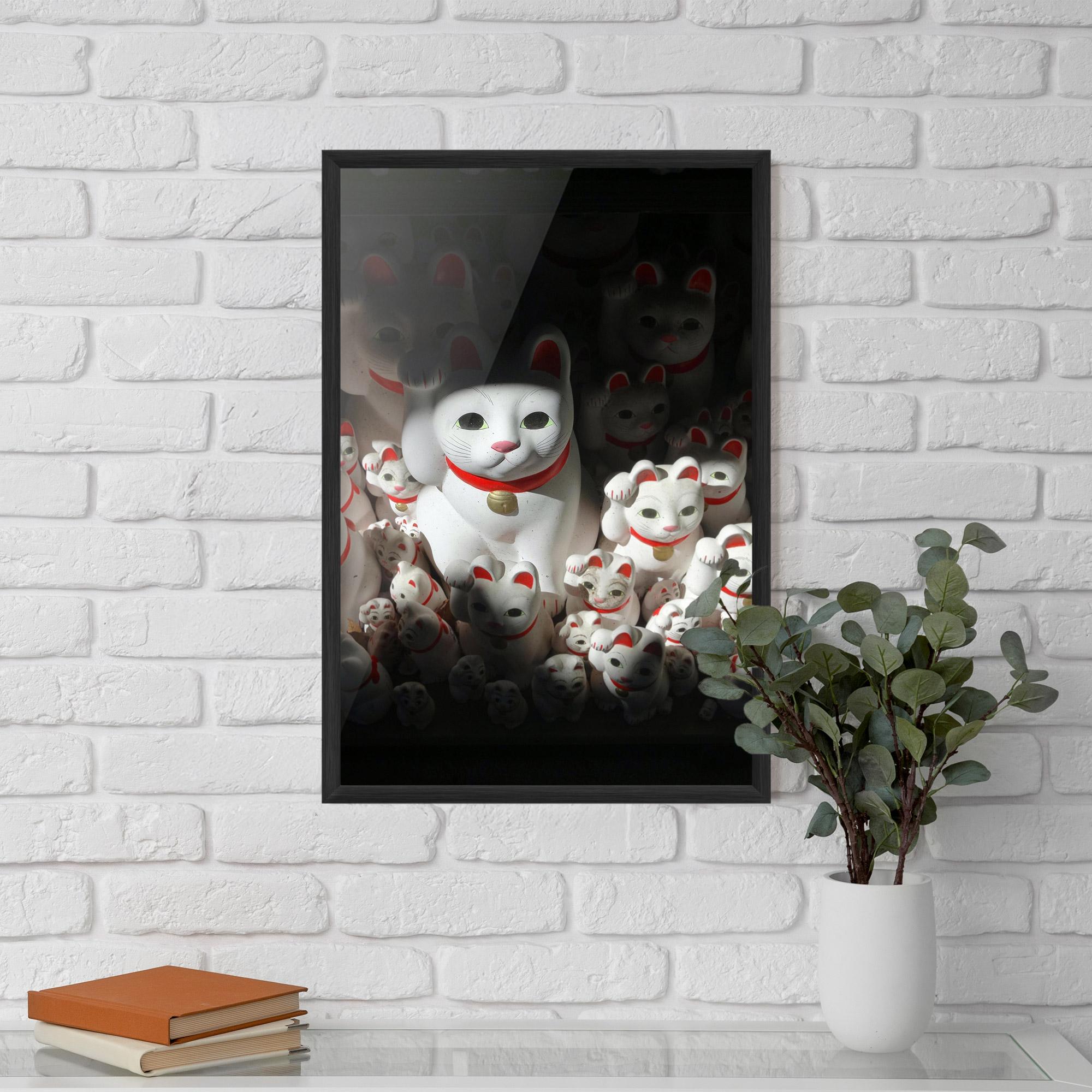 Gerahmte Poster White Lucky Cats mockup 5