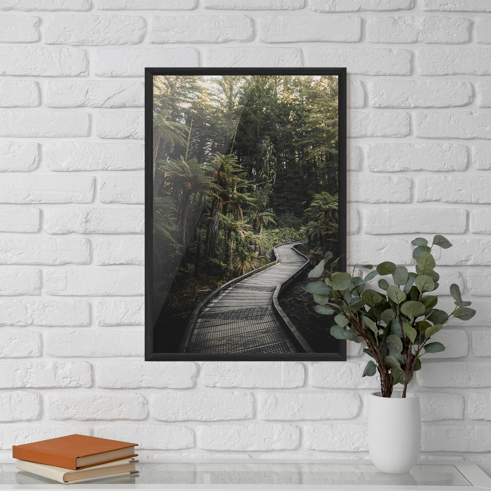 Gerahmte Poster Forest Path View mockup 5