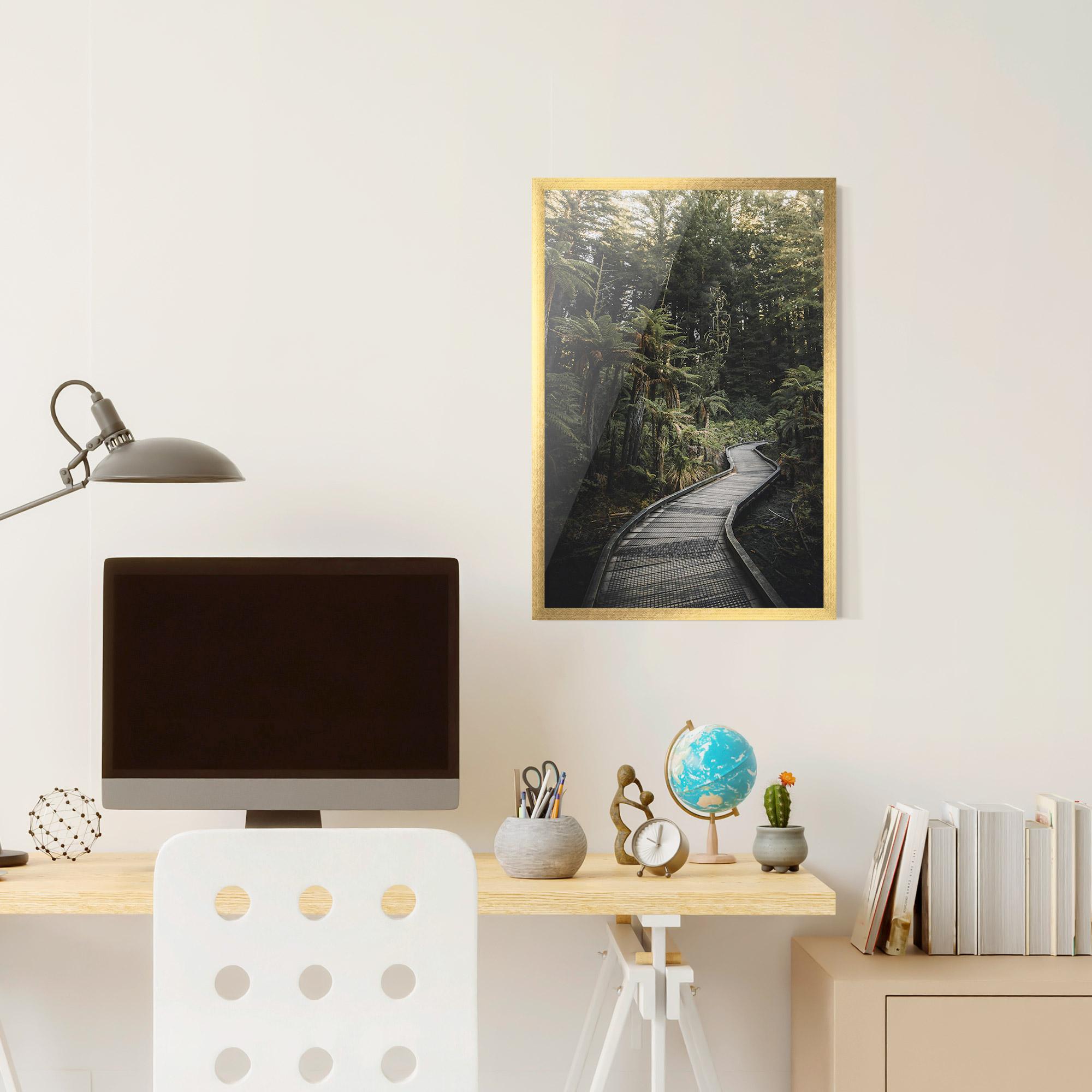 Gerahmte Poster Forest Path View mockup 6