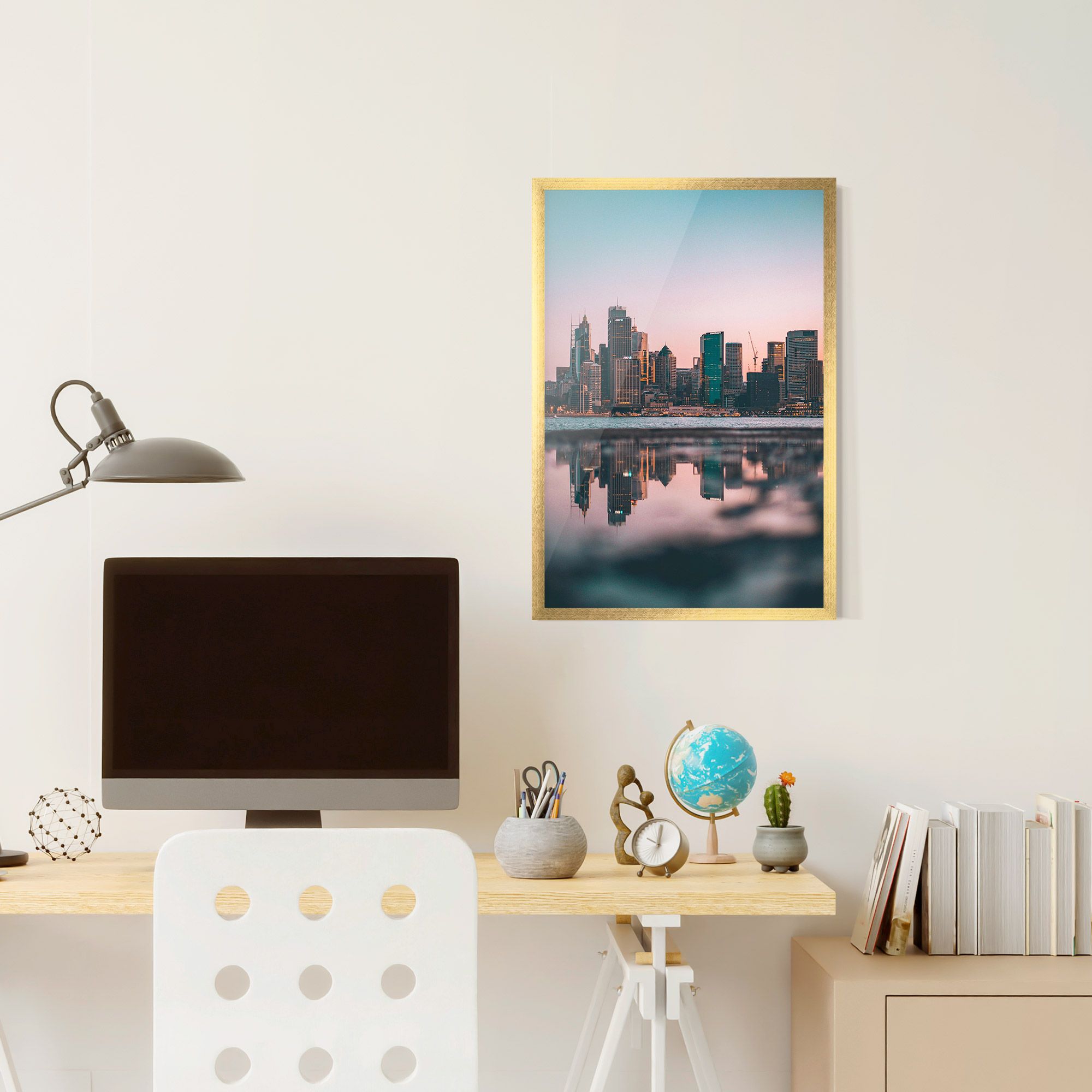 Reflection Skyline mockup 6