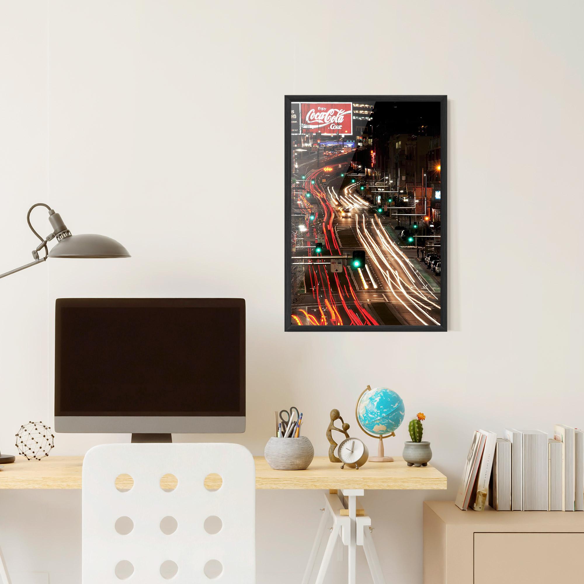 Gerahmte Poster Car Light Road mockup 6