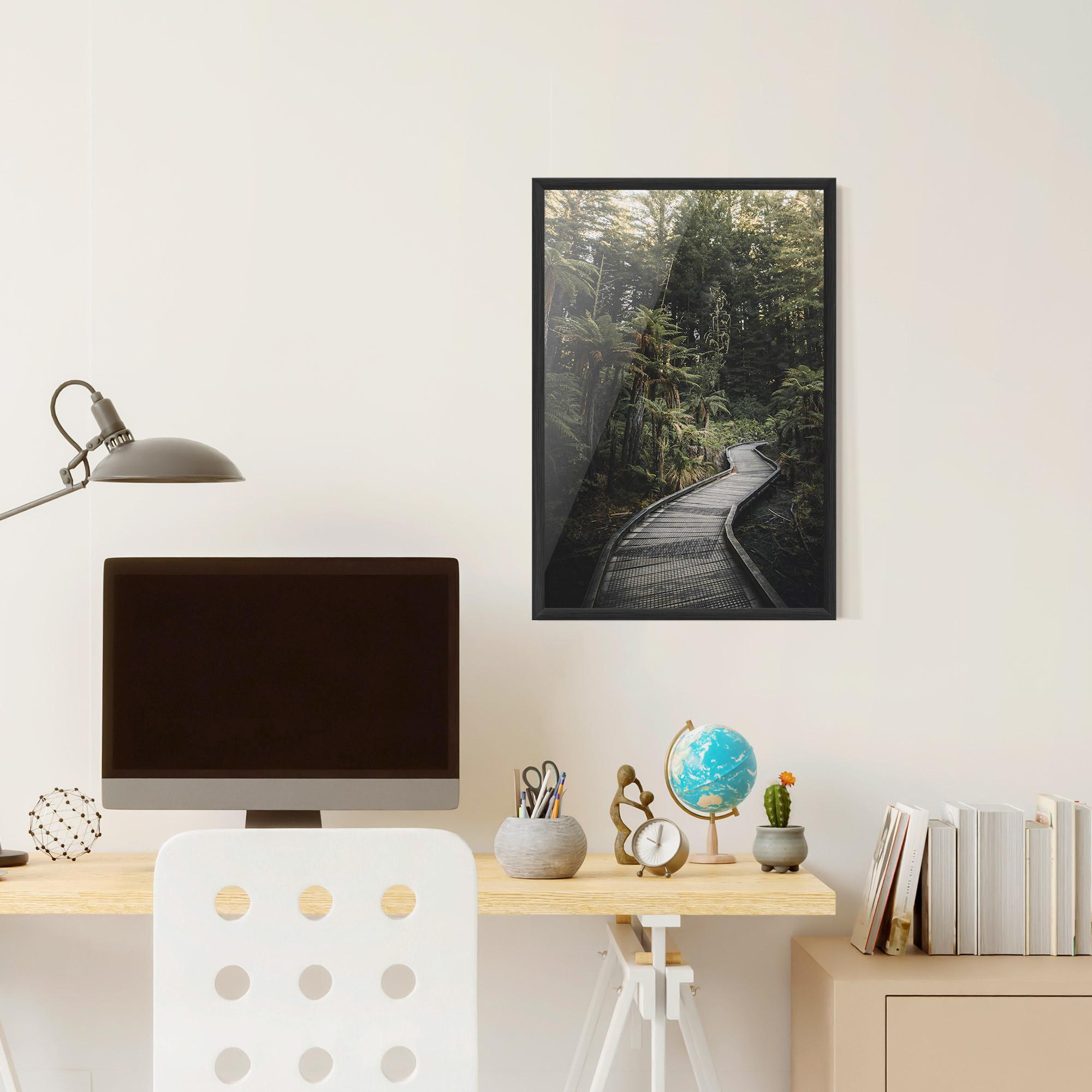 Gerahmte Poster Forest Path View mockup 6