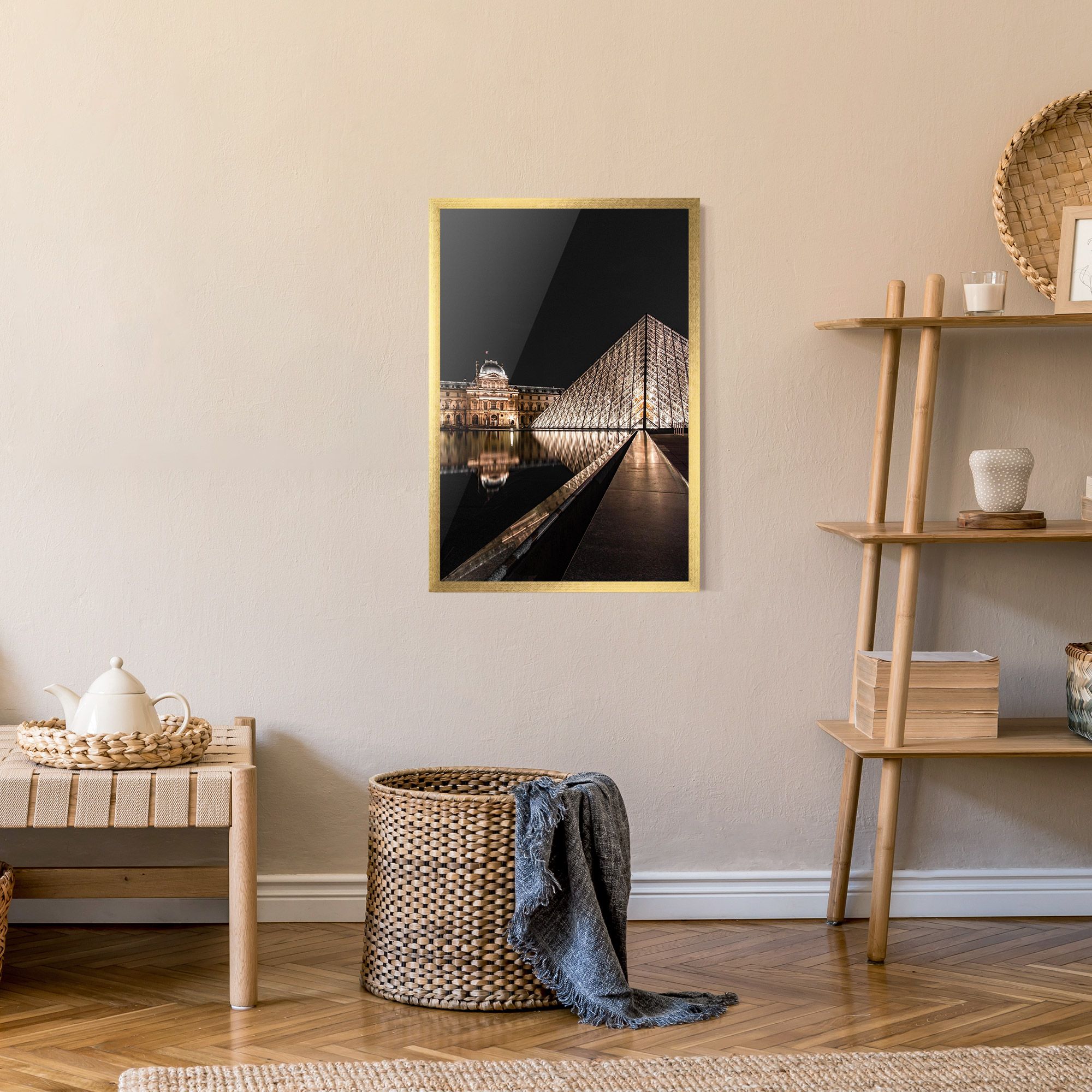 Louvre Night mockup 9