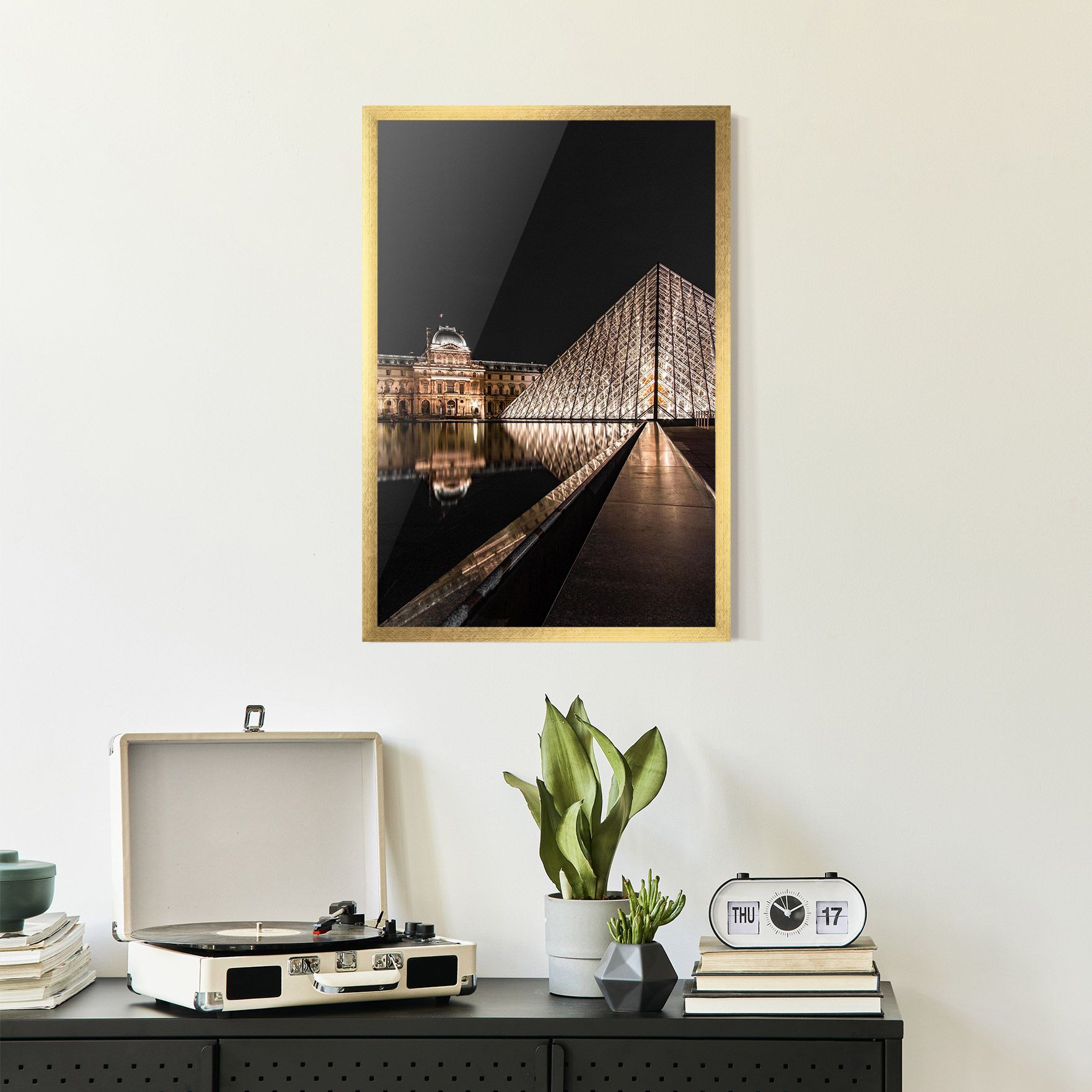 Louvre Night mockup 2