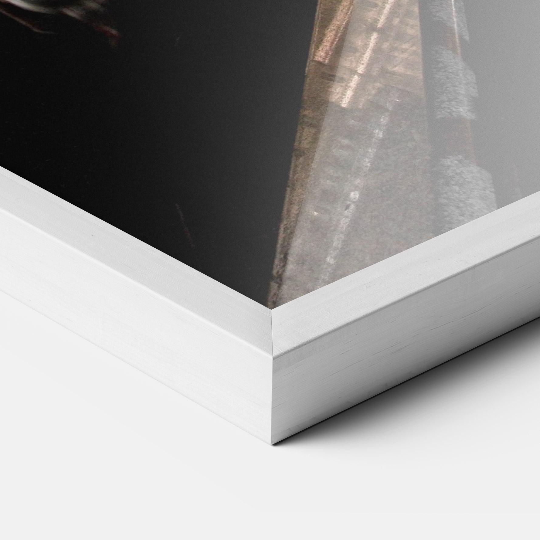 Gerahmte Poster Louvre Night mockup 3