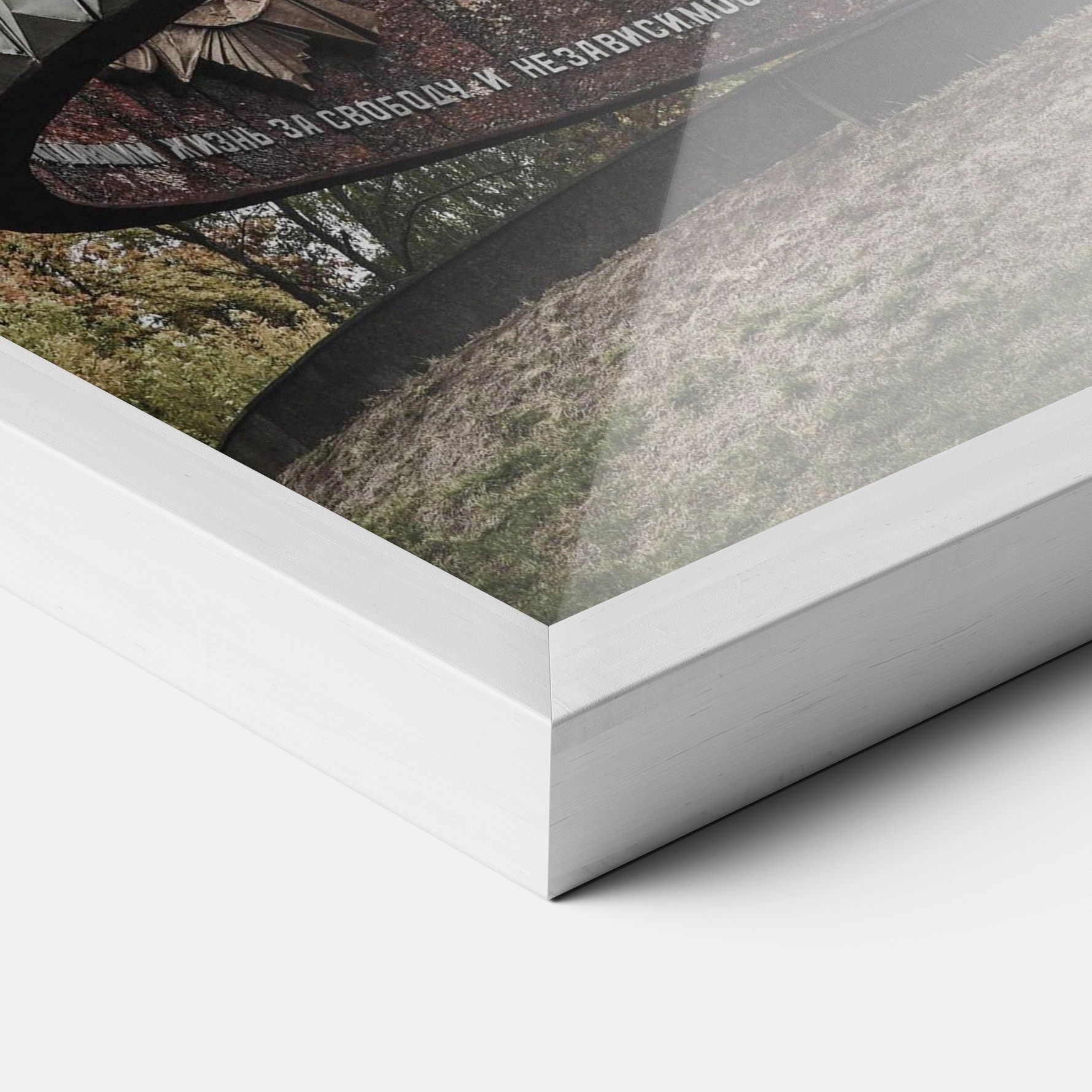 Monument Of Glory mockup 3