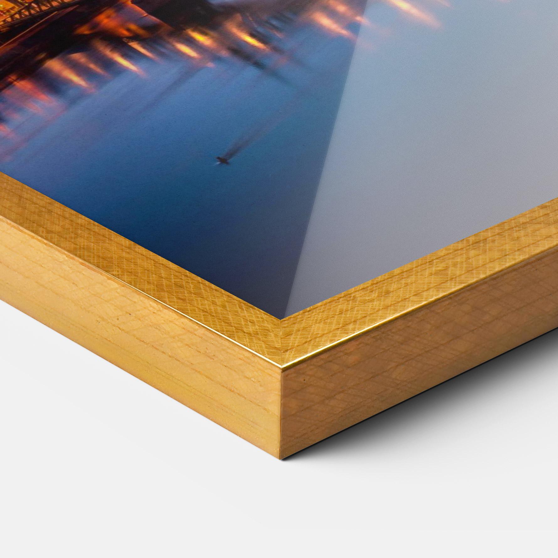 Gerahmte Poster Budapest Sunset mockup 3