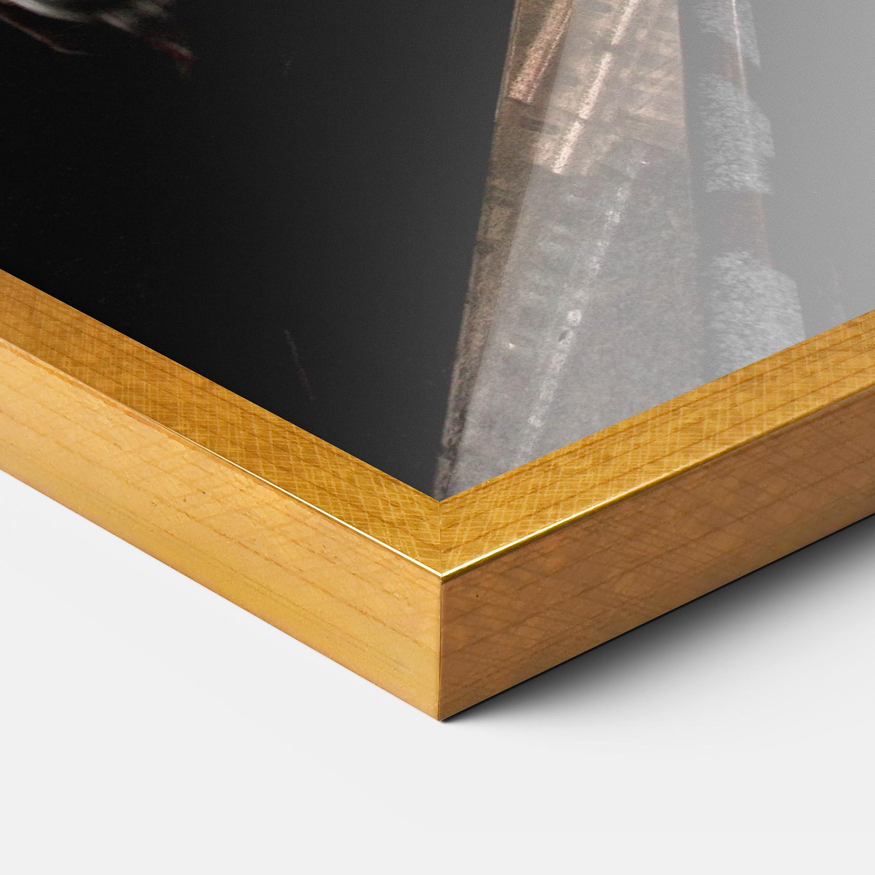 Gerahmte Poster Louvre Night mockup 3