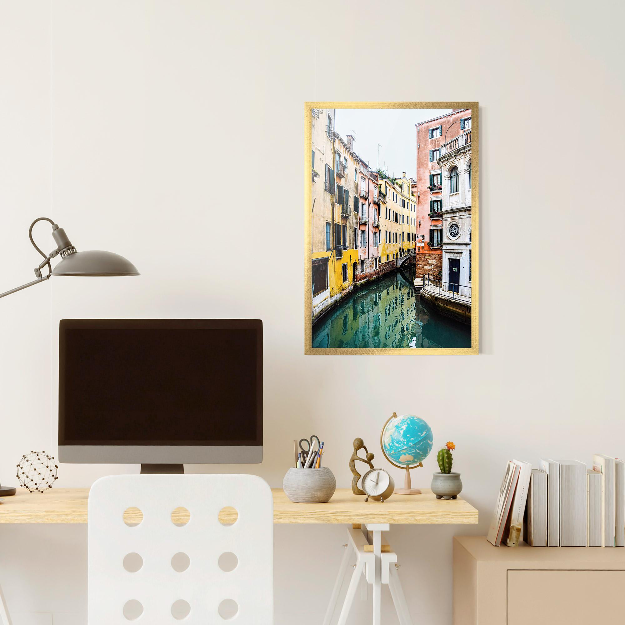 Gerahmte Poster Colorful Water Building mockup 6