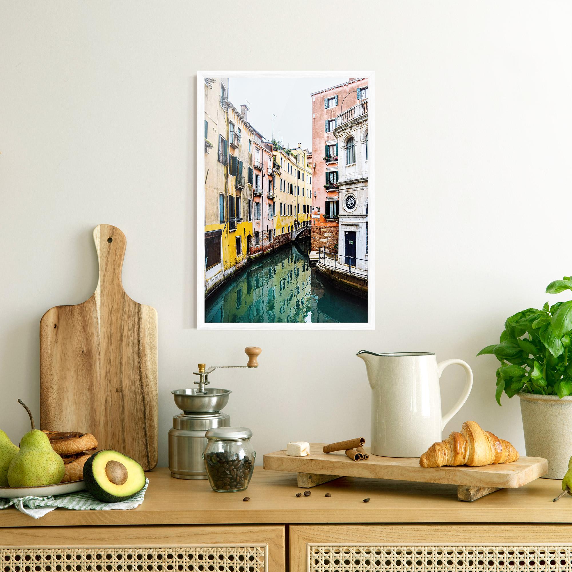 Gerahmte Poster Colorful Water Building mockup 8