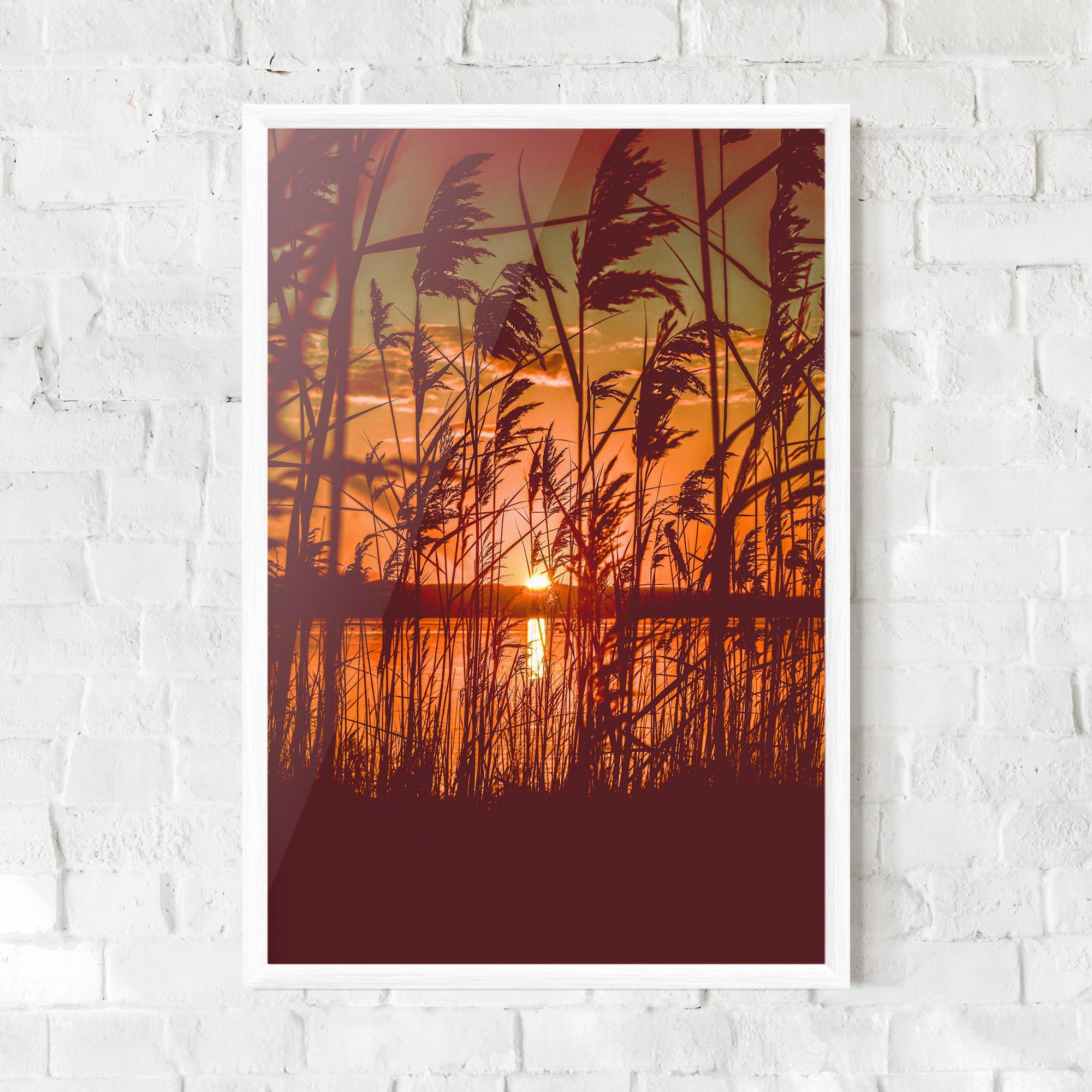 Gerahmte Poster Red Sunset Lake mockup 0