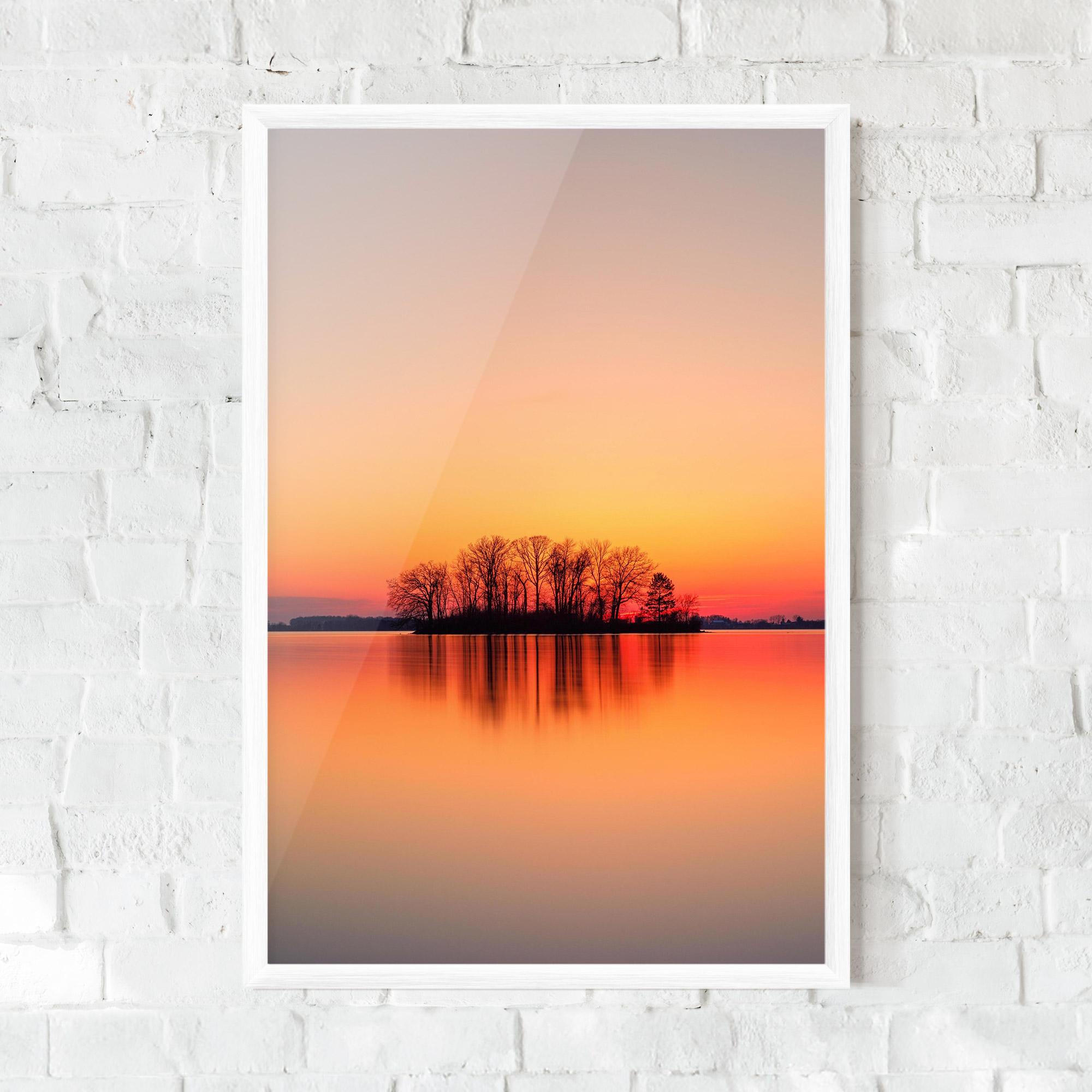 Gerahmte Poster Tree Sunset Lake mockup 0