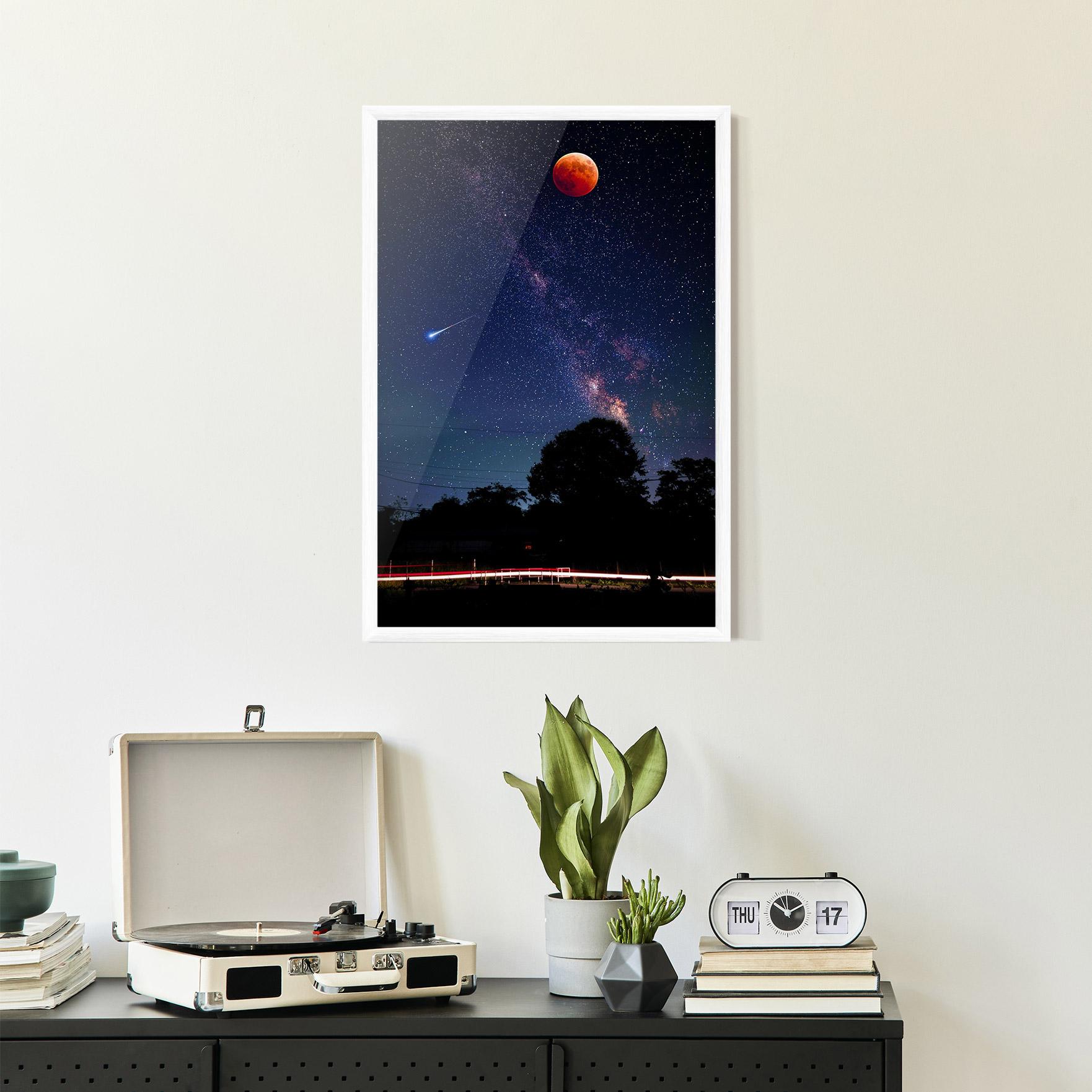 Gerahmte Poster Red Moon mockup 2
