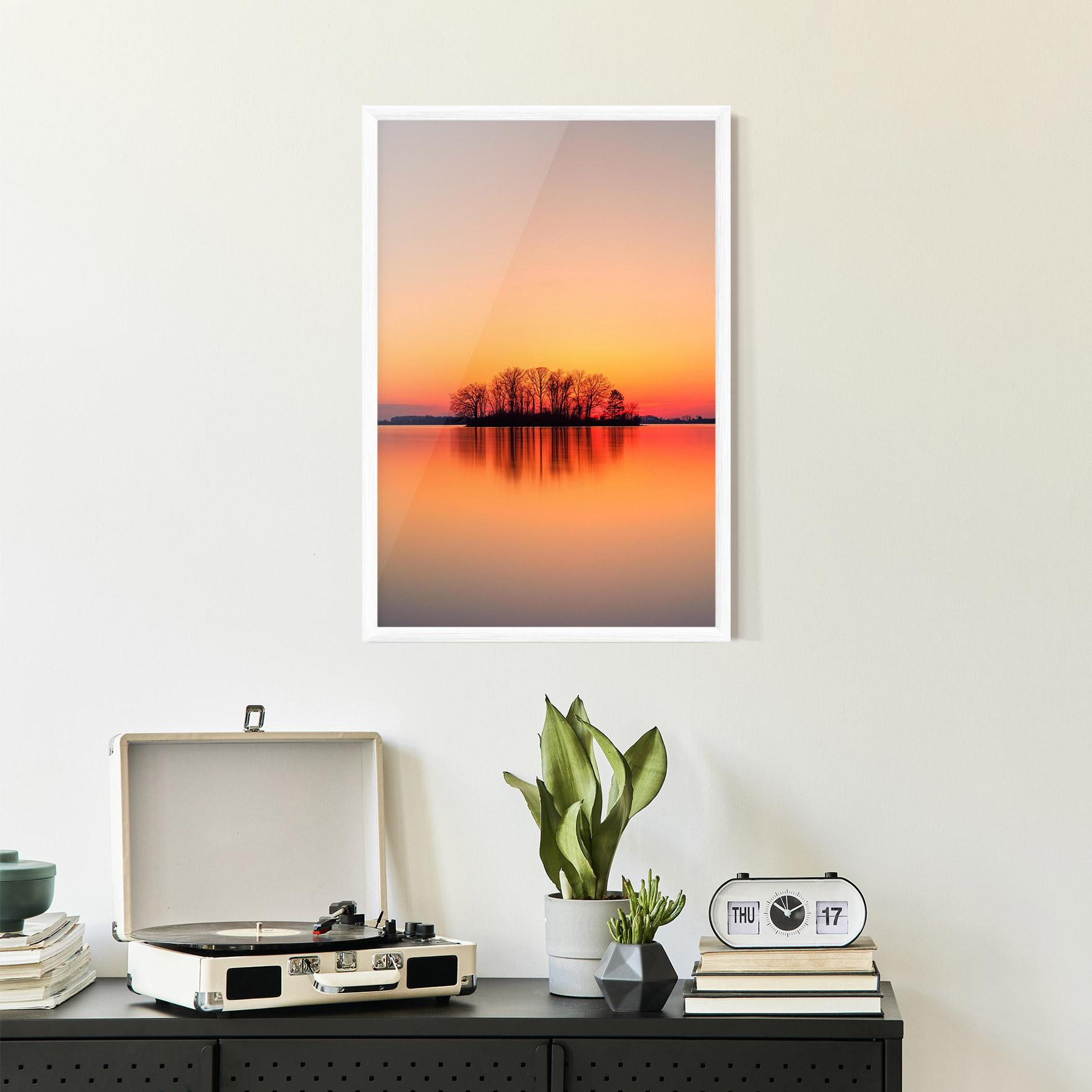 Gerahmte Poster Tree Sunset Lake mockup 2