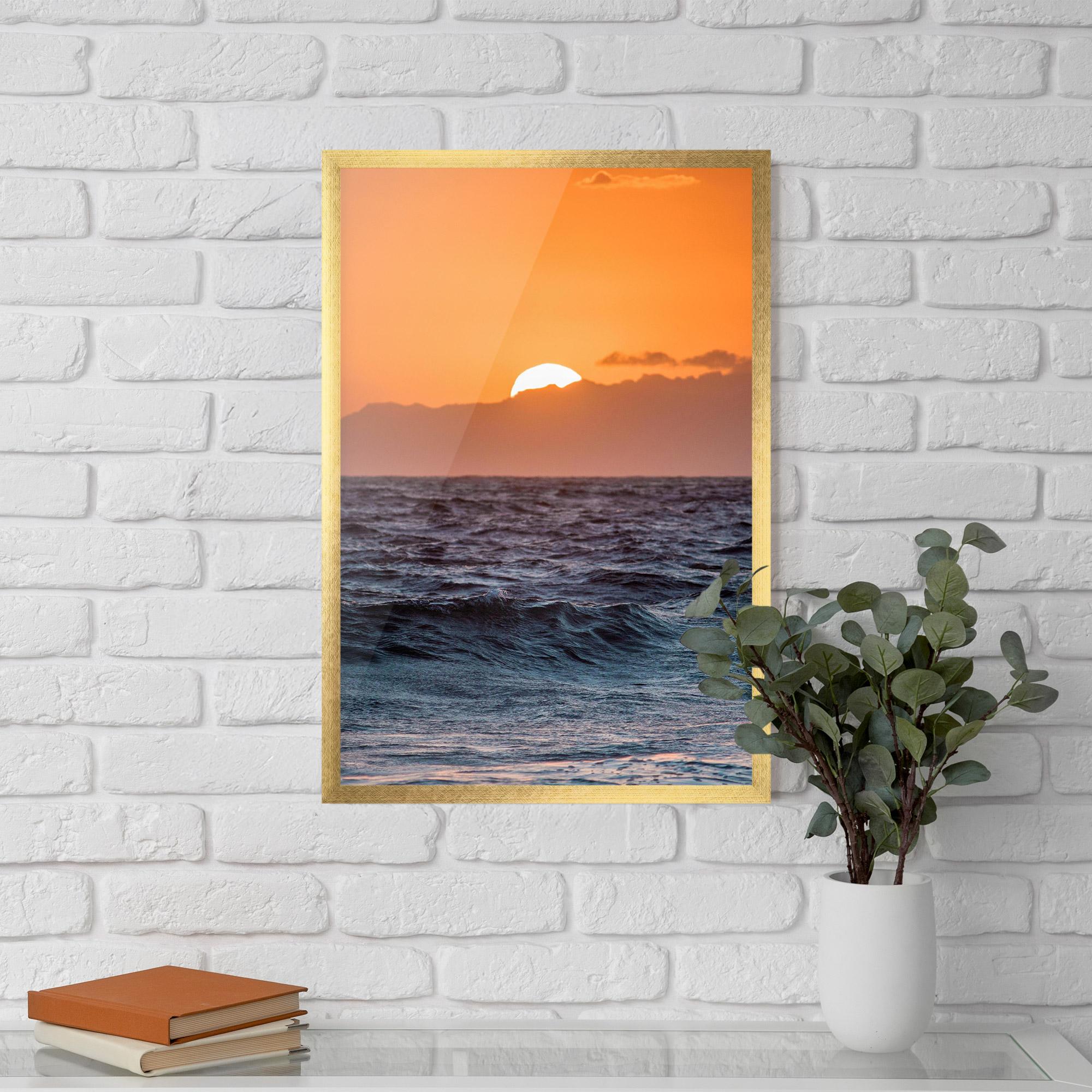 Gerahmte Poster Morning Waves mockup 5