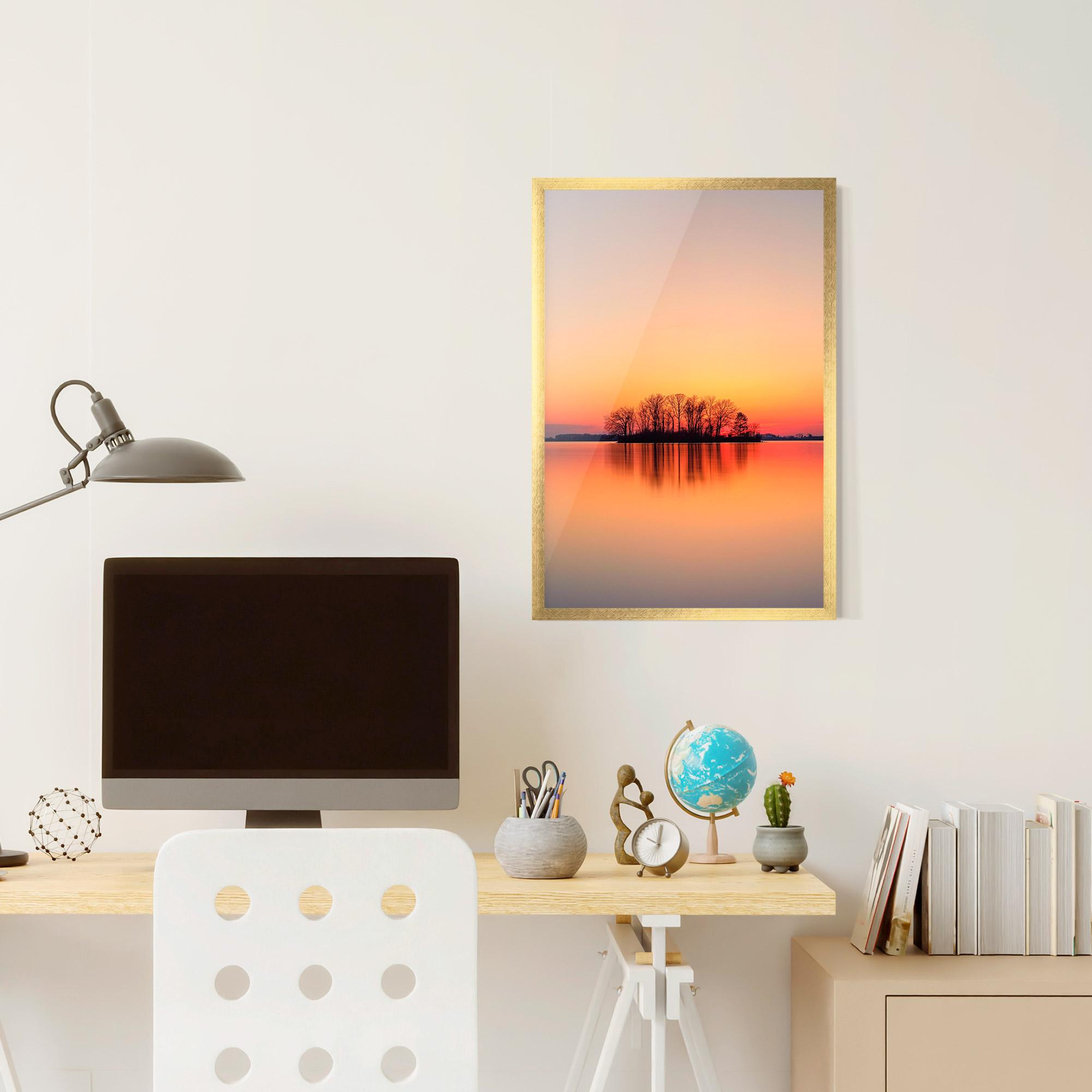Gerahmte Poster Tree Sunset Lake mockup 6