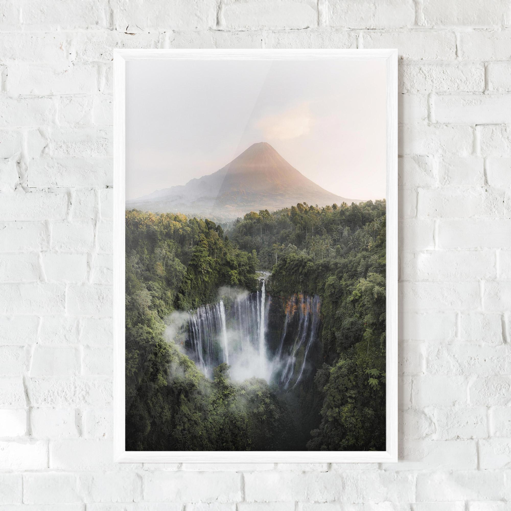 Gerahmte Poster Vulcano Waterfall mockup 0
