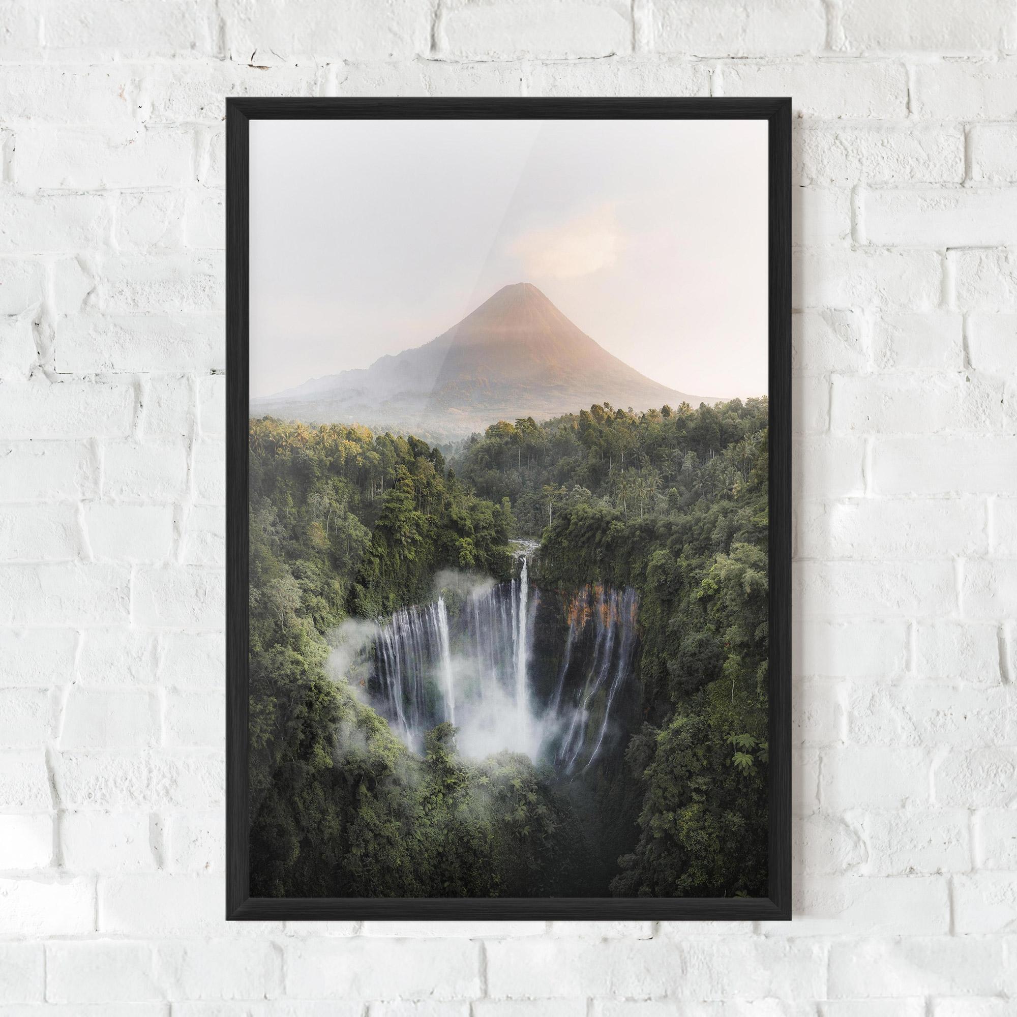 Gerahmte Poster Vulcano Waterfall mockup 0