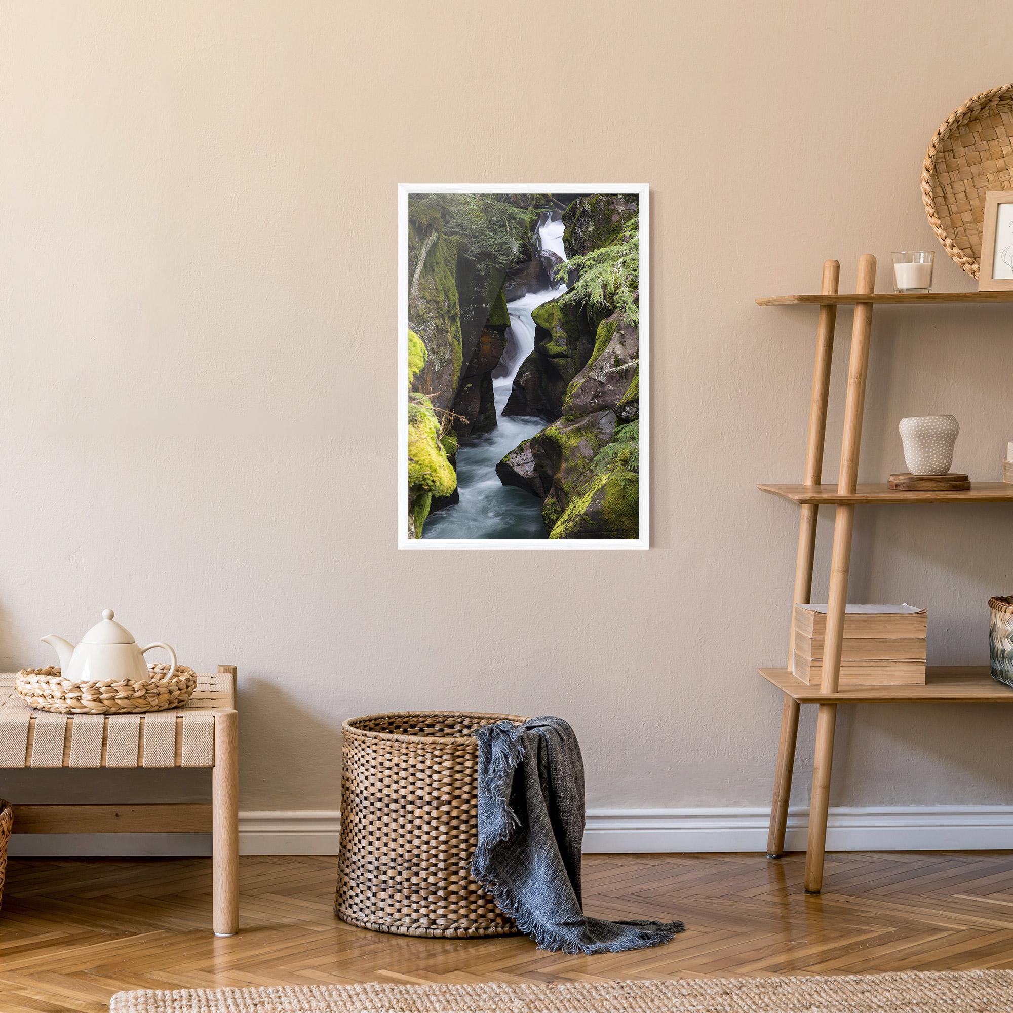 Gerahmte Poster Water Falling Forest mockup 9