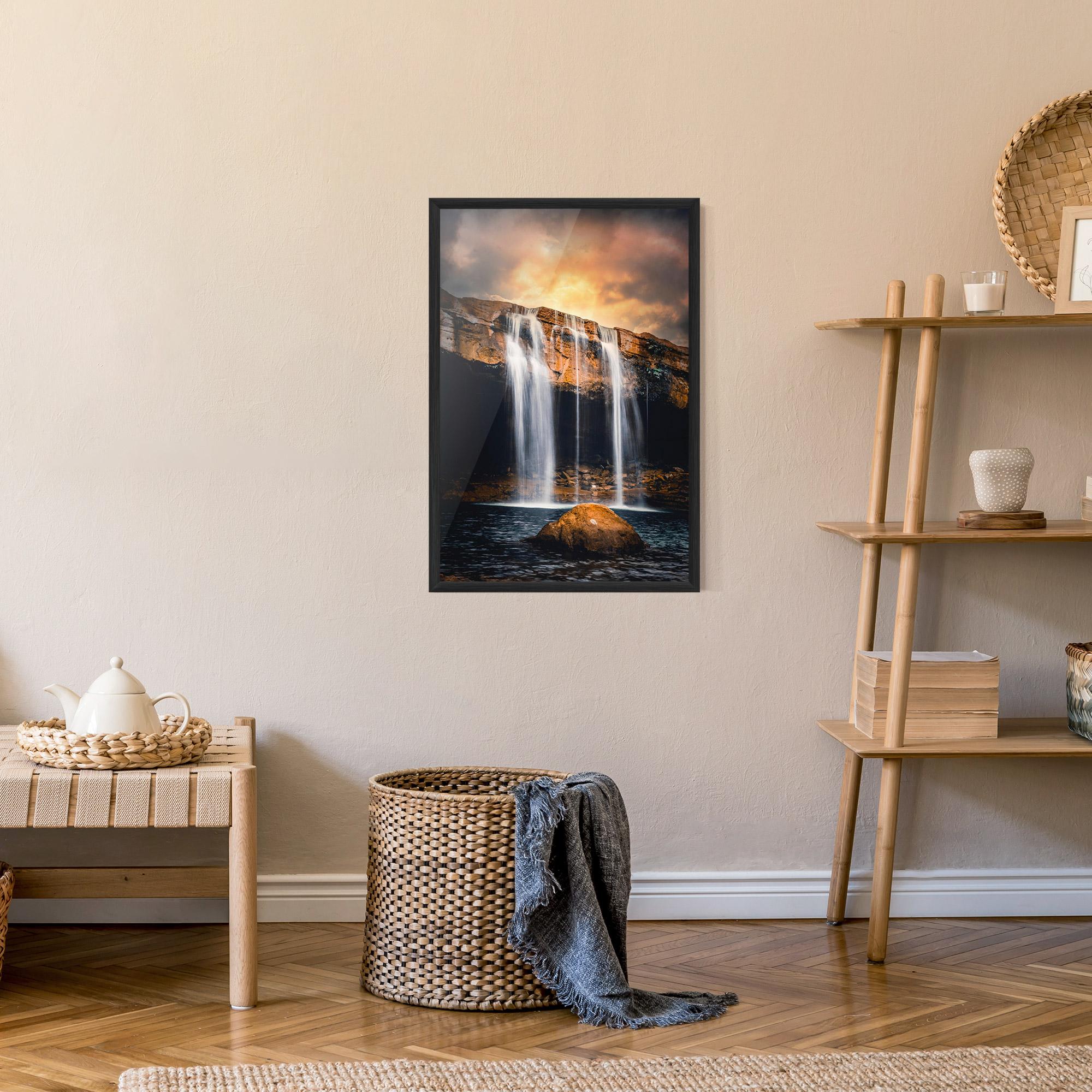 Gerahmte Poster Waterfall Place To Hide mockup 9