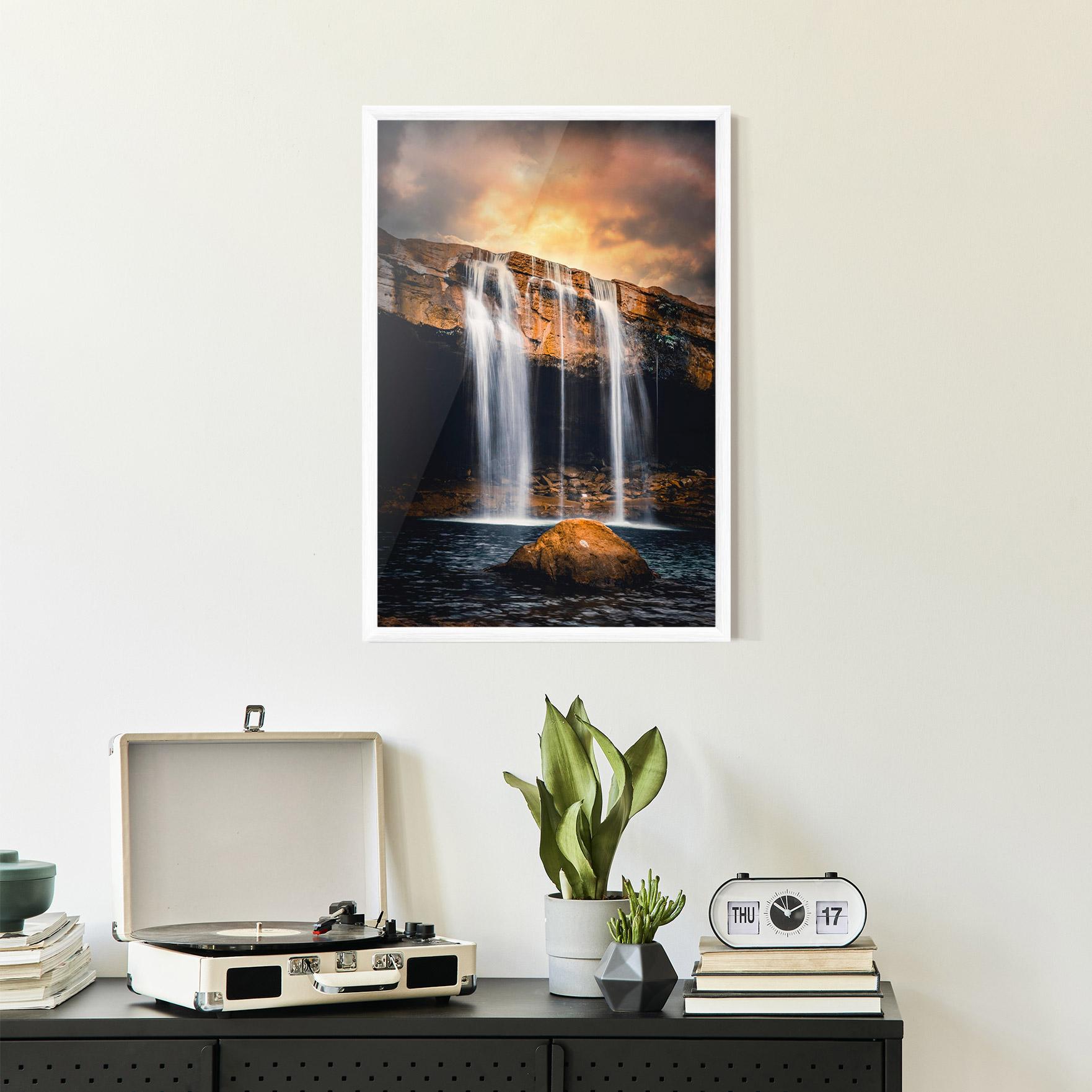 Gerahmte Poster Waterfall Place To Hide mockup 2