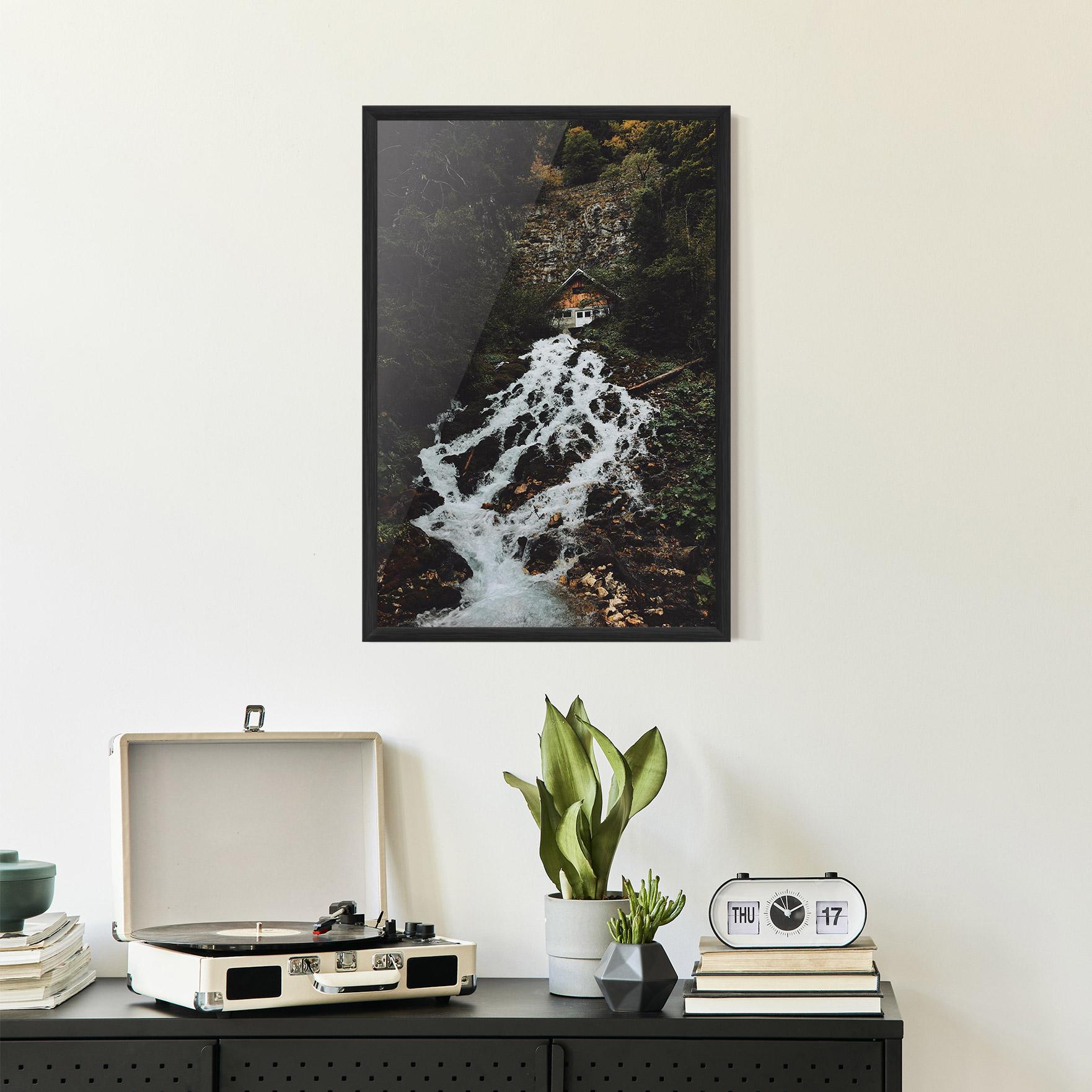 Gerahmte Poster Waterfall From Home mockup 2
