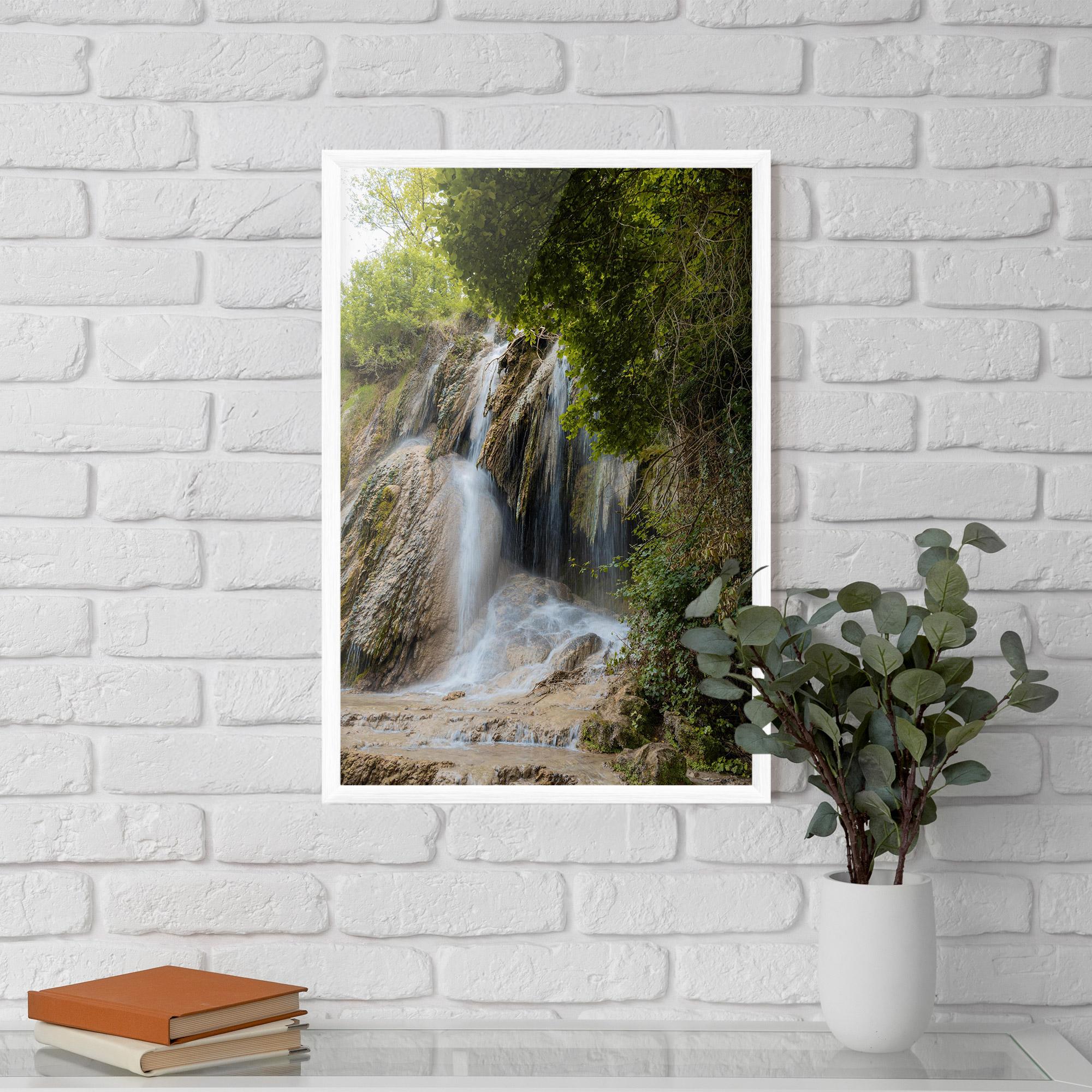 Gerahmte Poster Forest Waterfall View mockup 5