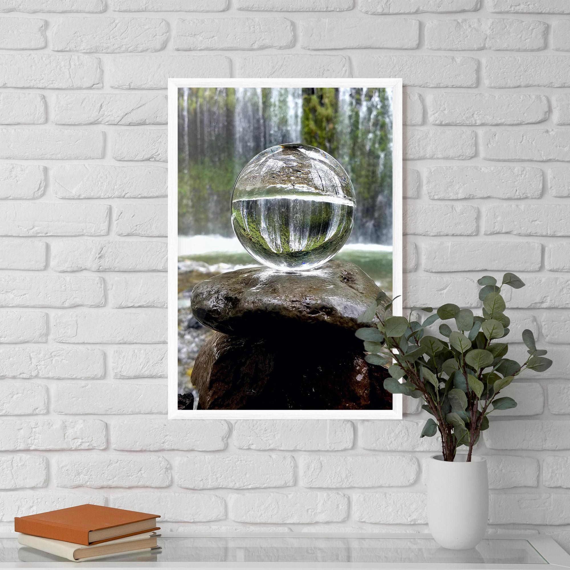 Gerahmte Poster Waterfall Sphere mockup 5