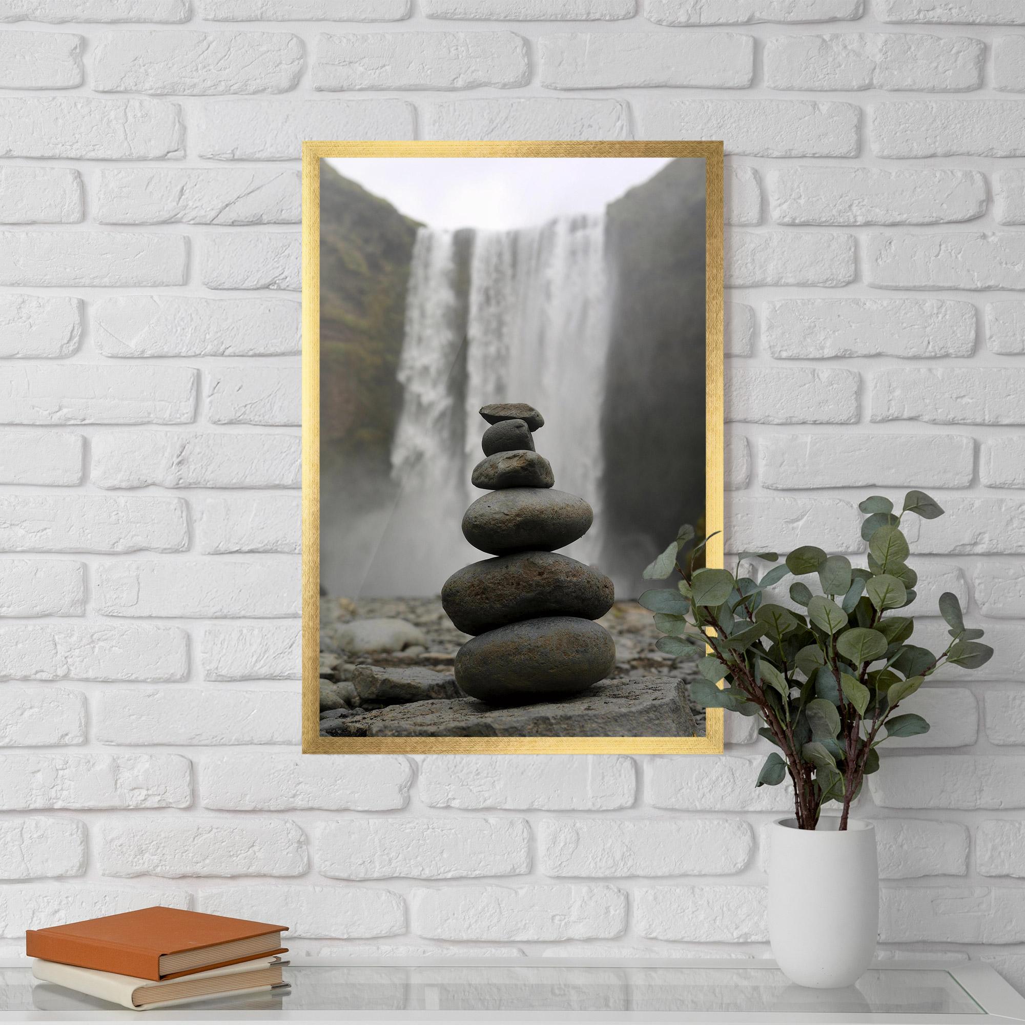 Gerahmte Poster Balanced Rocks Waterfall mockup 5