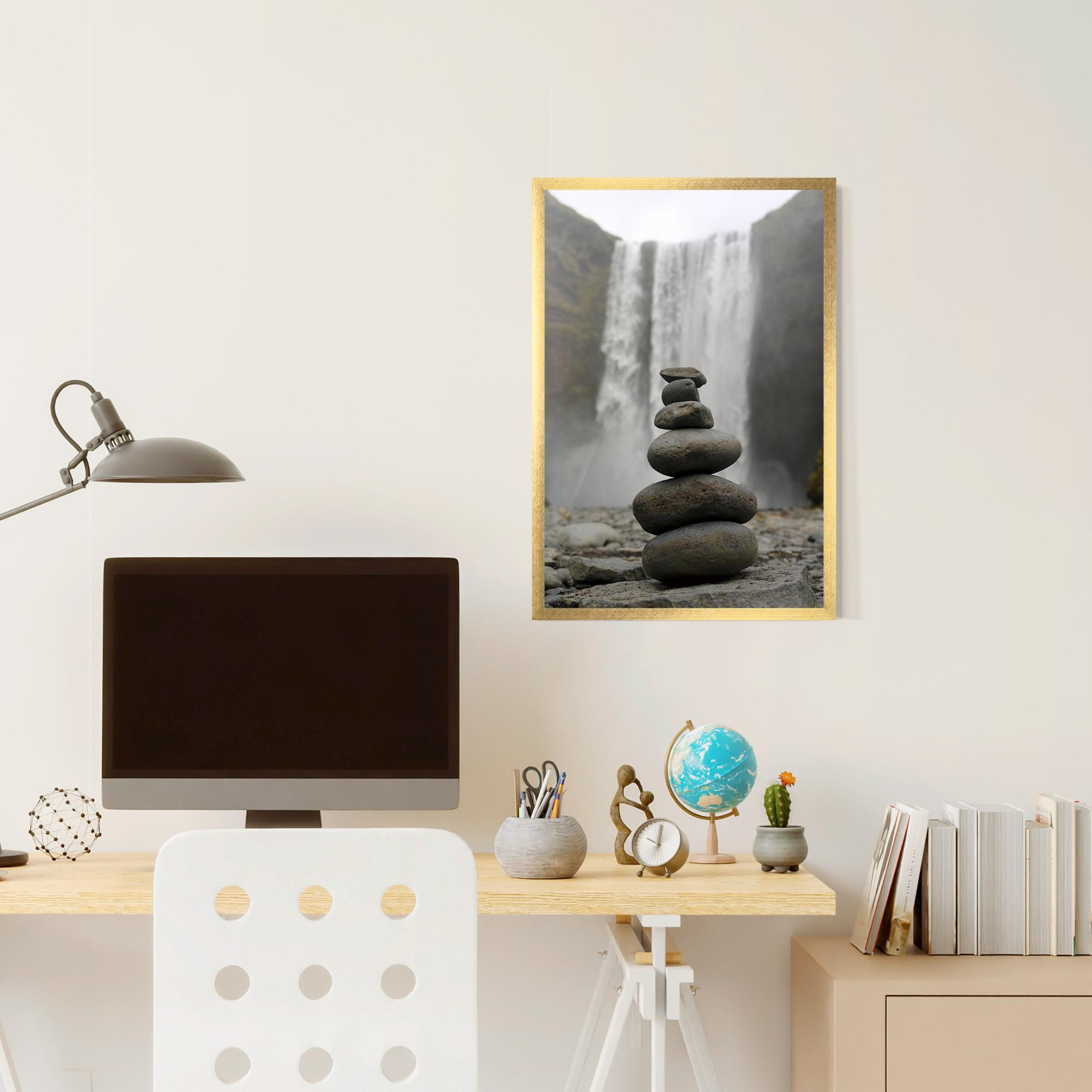 Gerahmte Poster Balanced Rocks Waterfall mockup 6