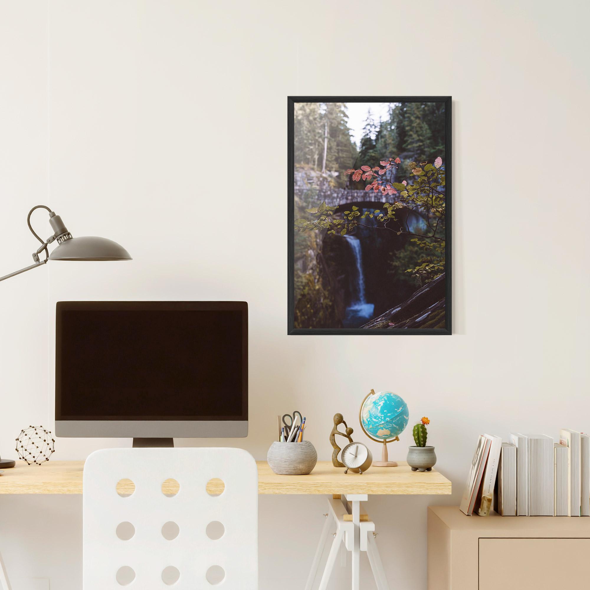 Gerahmte Poster Waterfall Bringe Red Leaves mockup 6