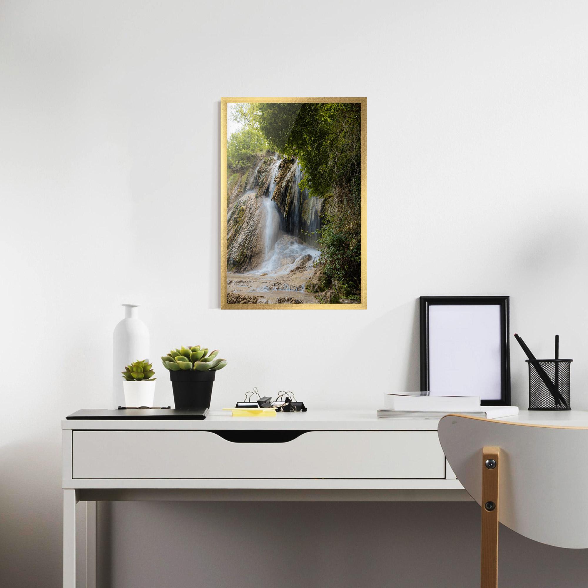 Gerahmte Poster Forest Waterfall View mockup 7