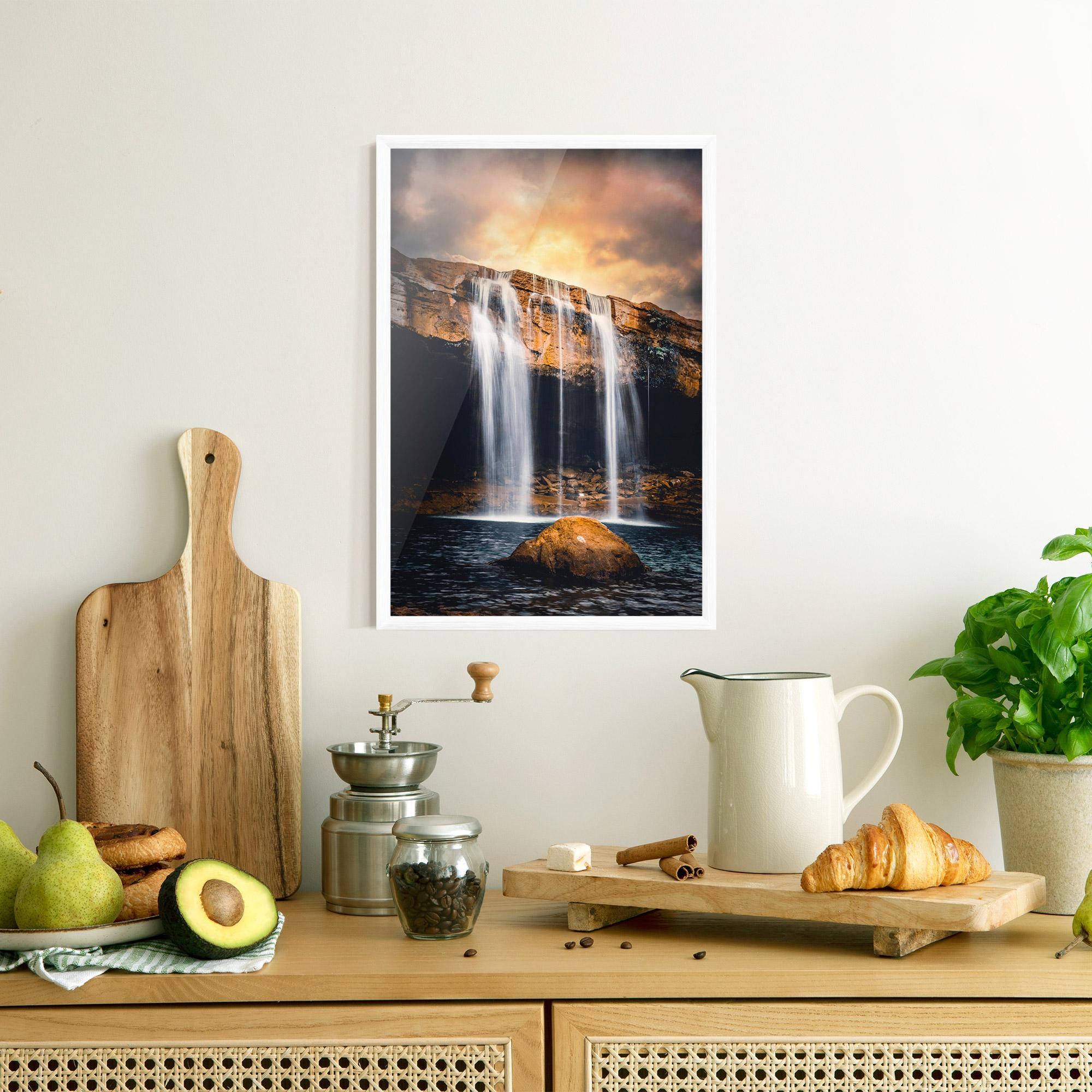 Gerahmte Poster Waterfall Place To Hide mockup 8