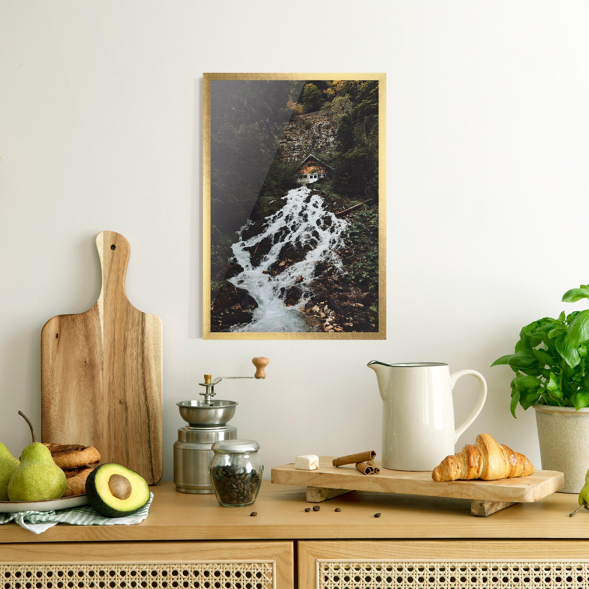 Gerahmte Poster Waterfall From Home mockup 8