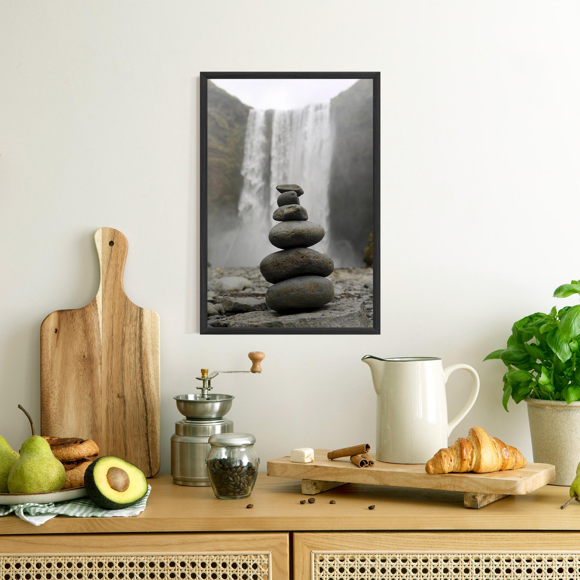 Gerahmte Poster Balanced Rocks Waterfall mockup 8