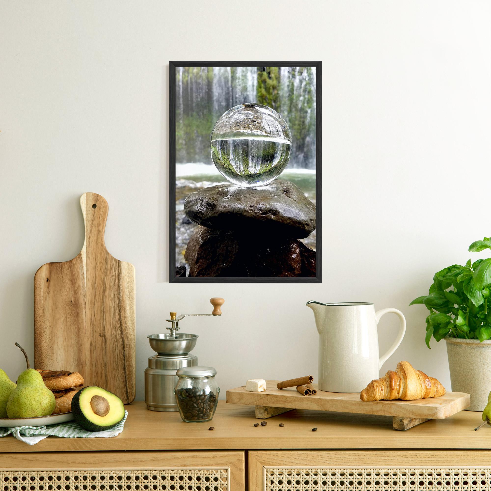 Gerahmte Poster Waterfall Sphere mockup 8