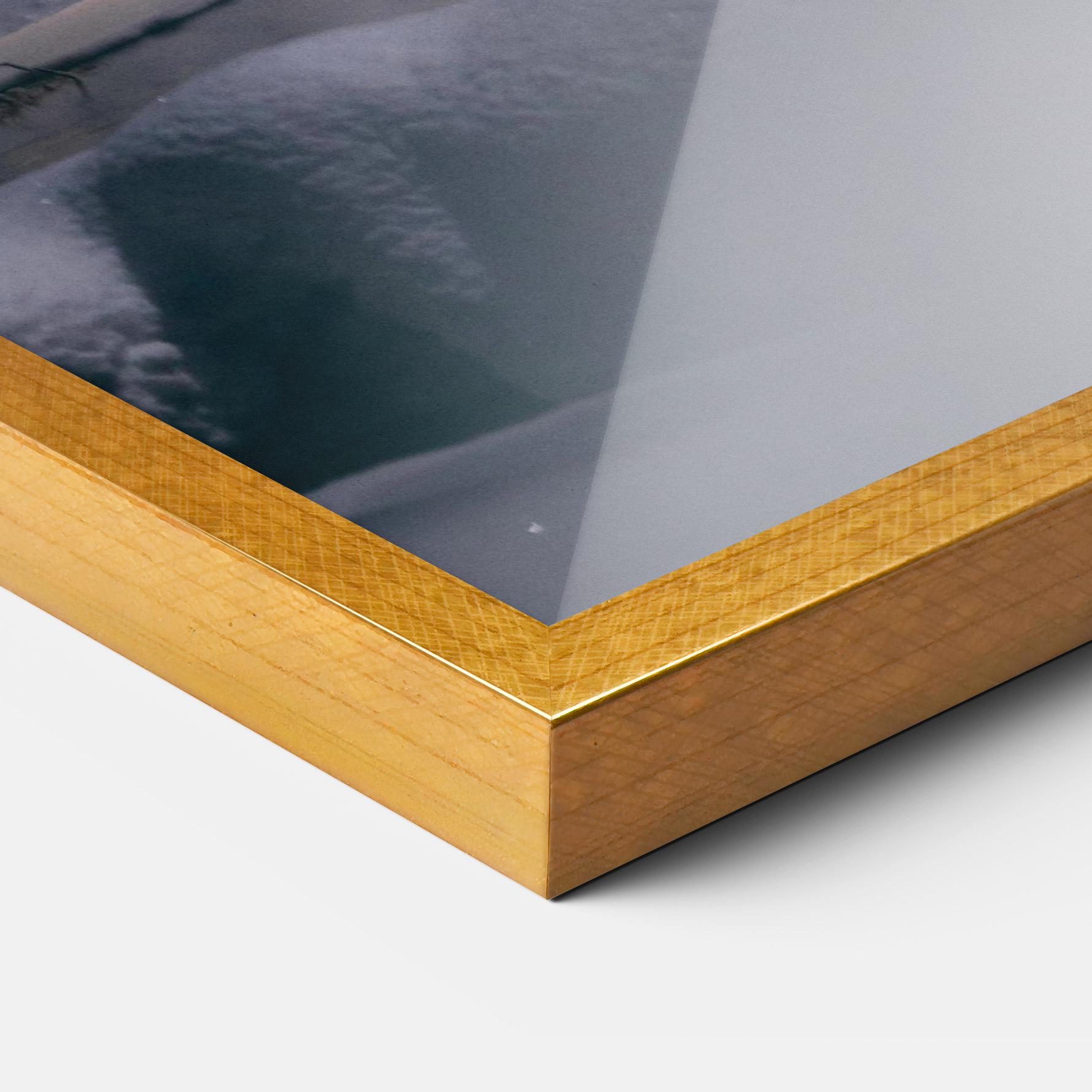 Gerahmte Poster Winter House mockup 3