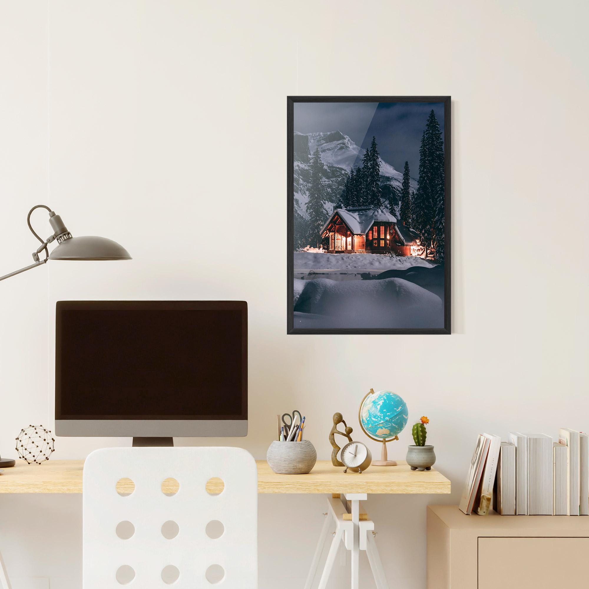 Gerahmte Poster Winter House mockup 6