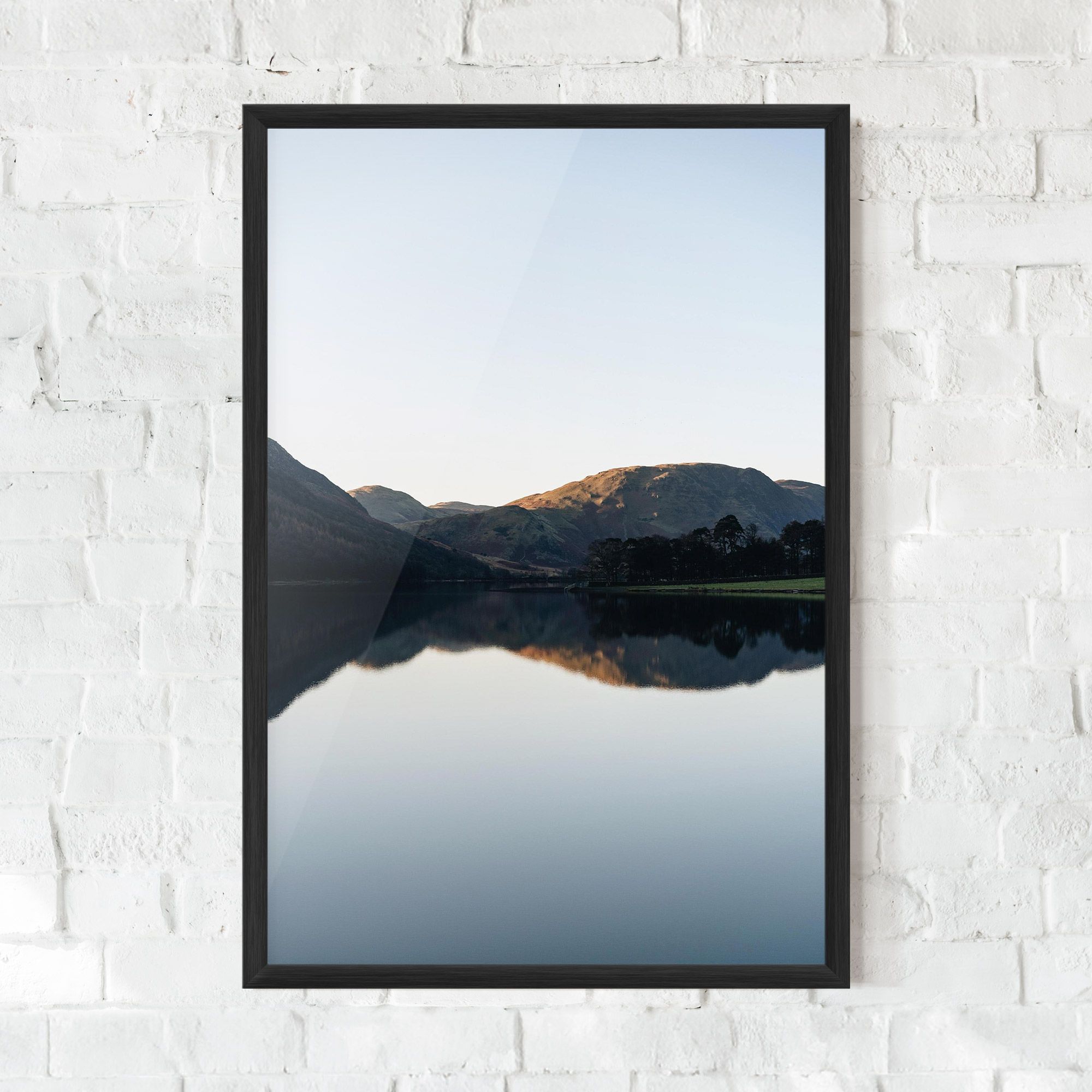 Nice Lake mockup 0