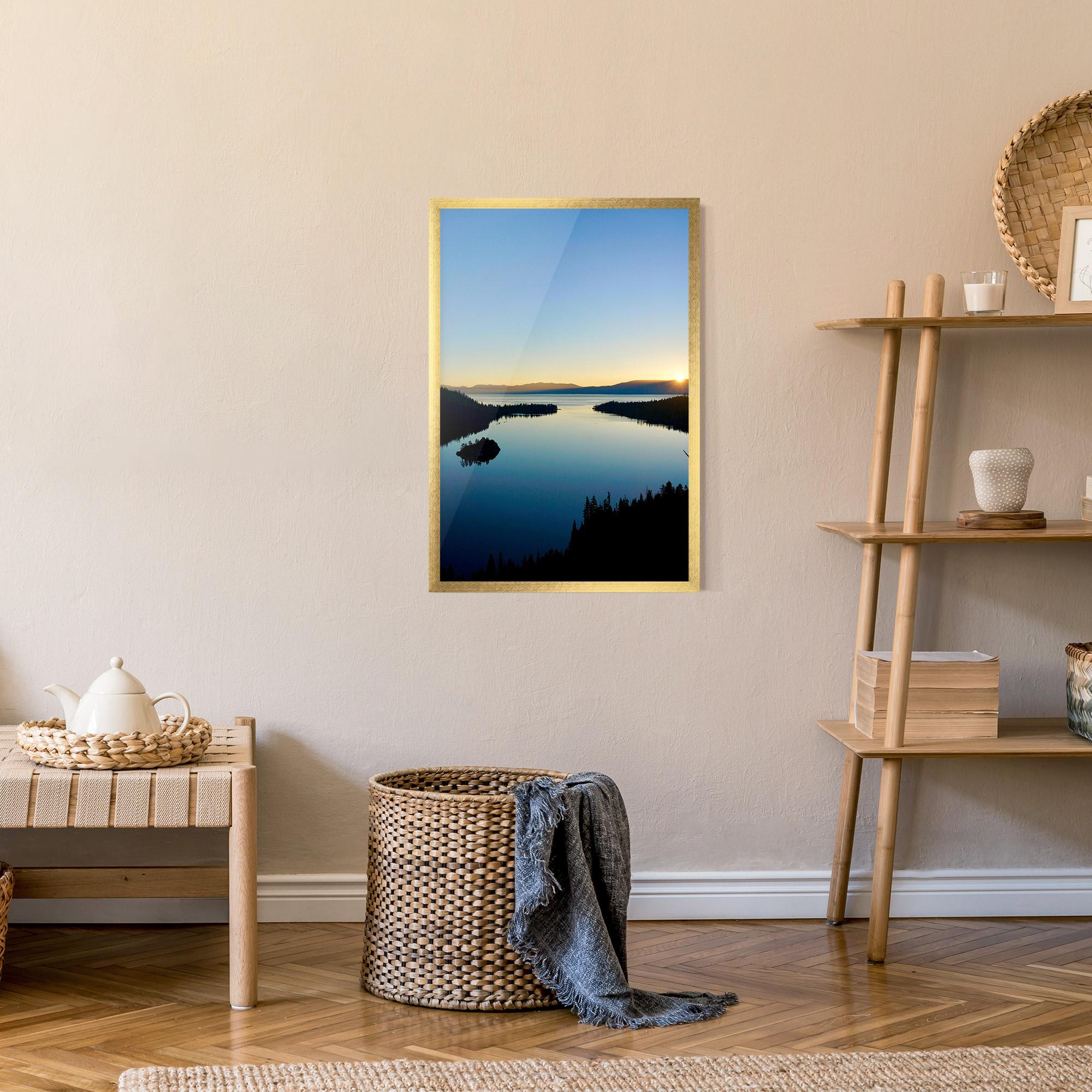 Gerahmte Poster Blue Sky Lake mockup 9