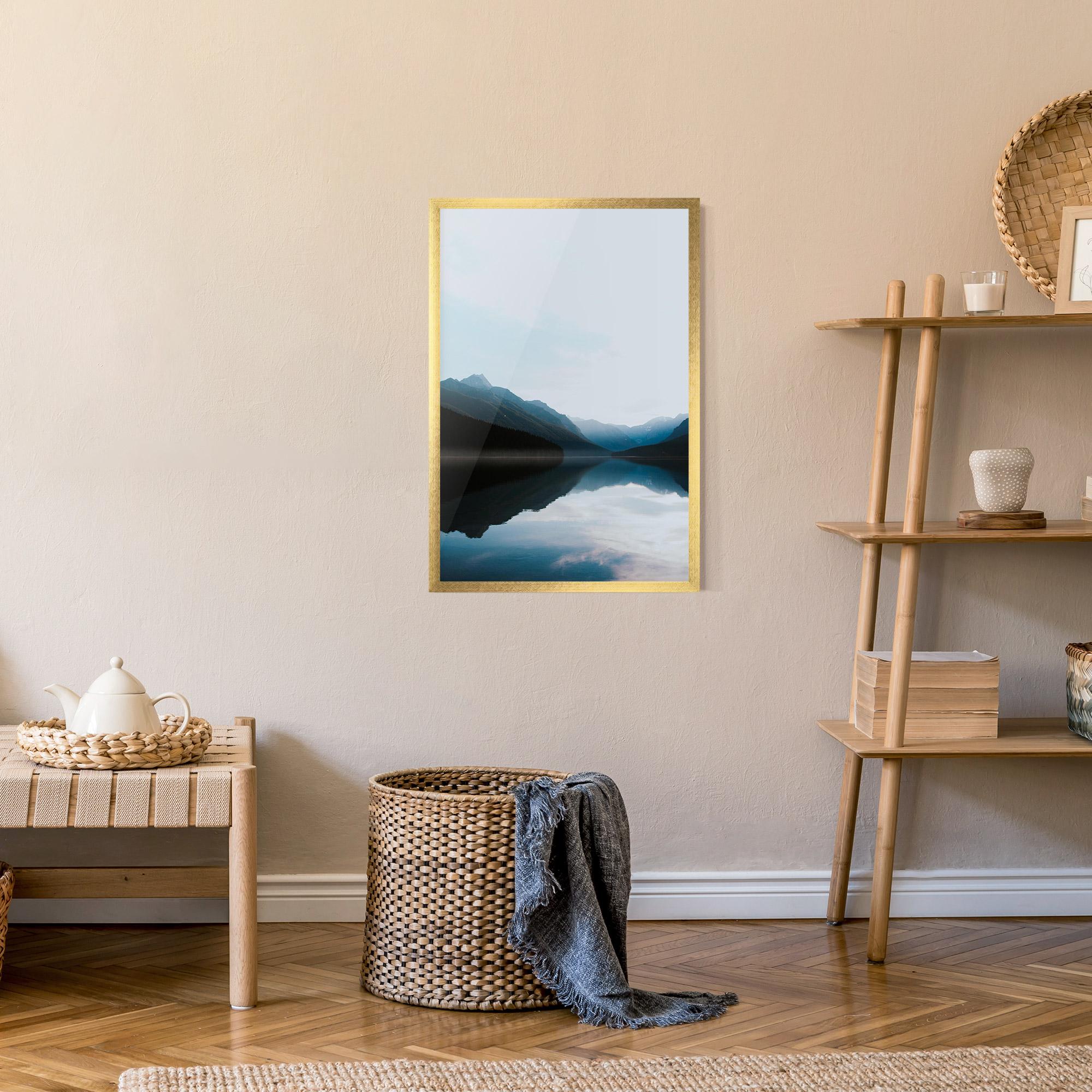 Gerahmte Poster Foggy Blue Light mockup 9