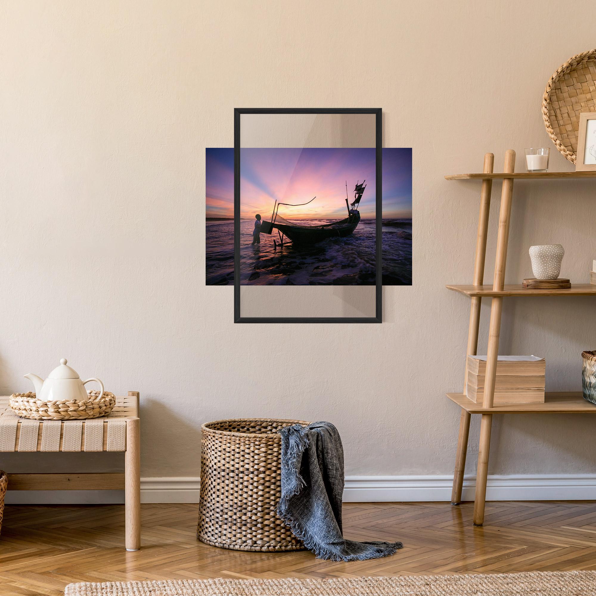 Gerahmte Poster Sailor At Dawn mockup 9