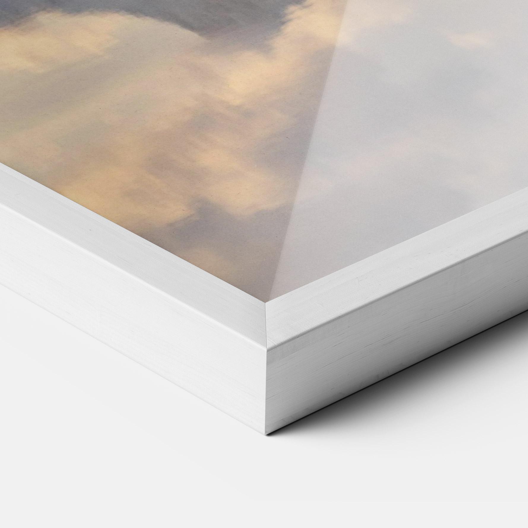 Gerahmte Poster Pretty Light Lake mockup 3