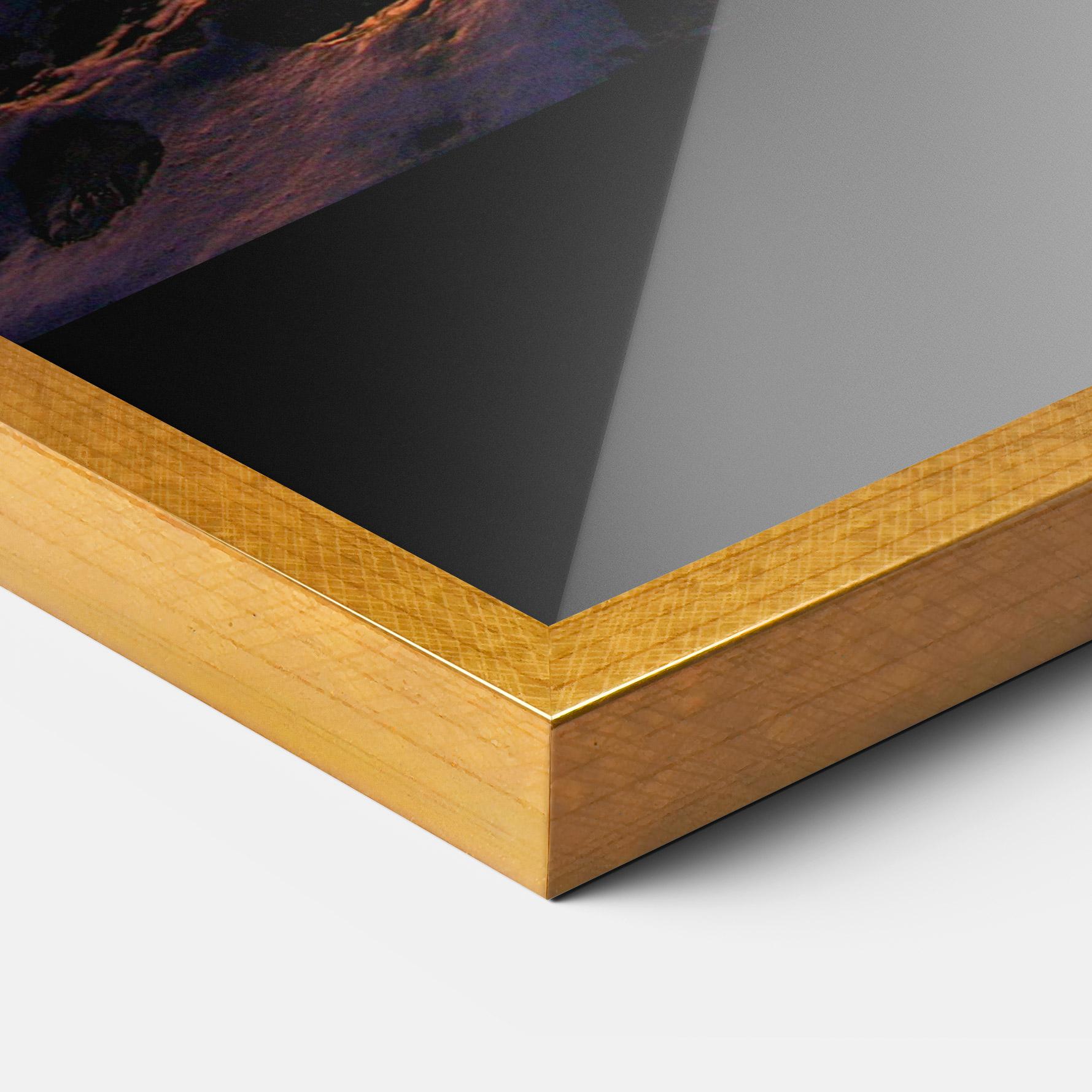 Gerahmte Poster Sailor At Dawn mockup 3