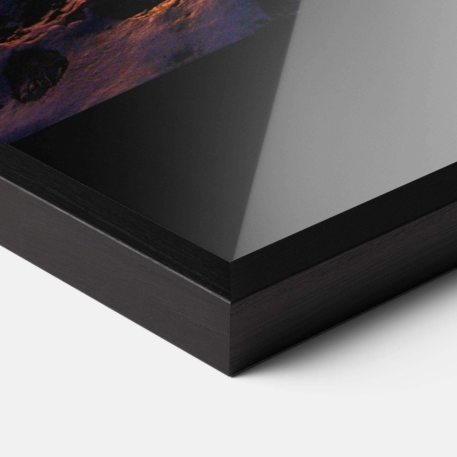 Gerahmte Poster Sailor At Dawn mockup 3